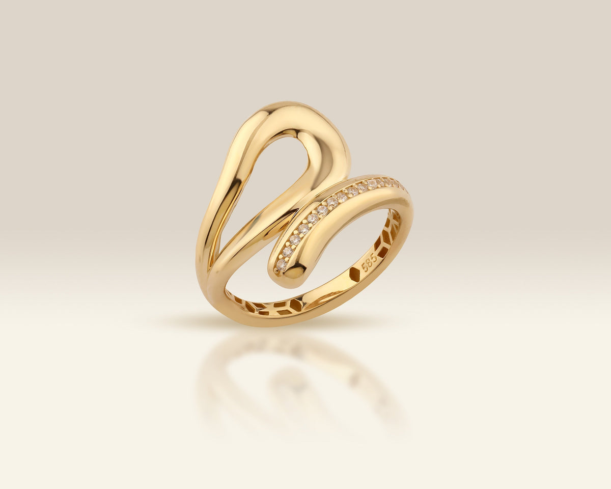 VIECLAT solid gold Freeform Loop Bypass Ring