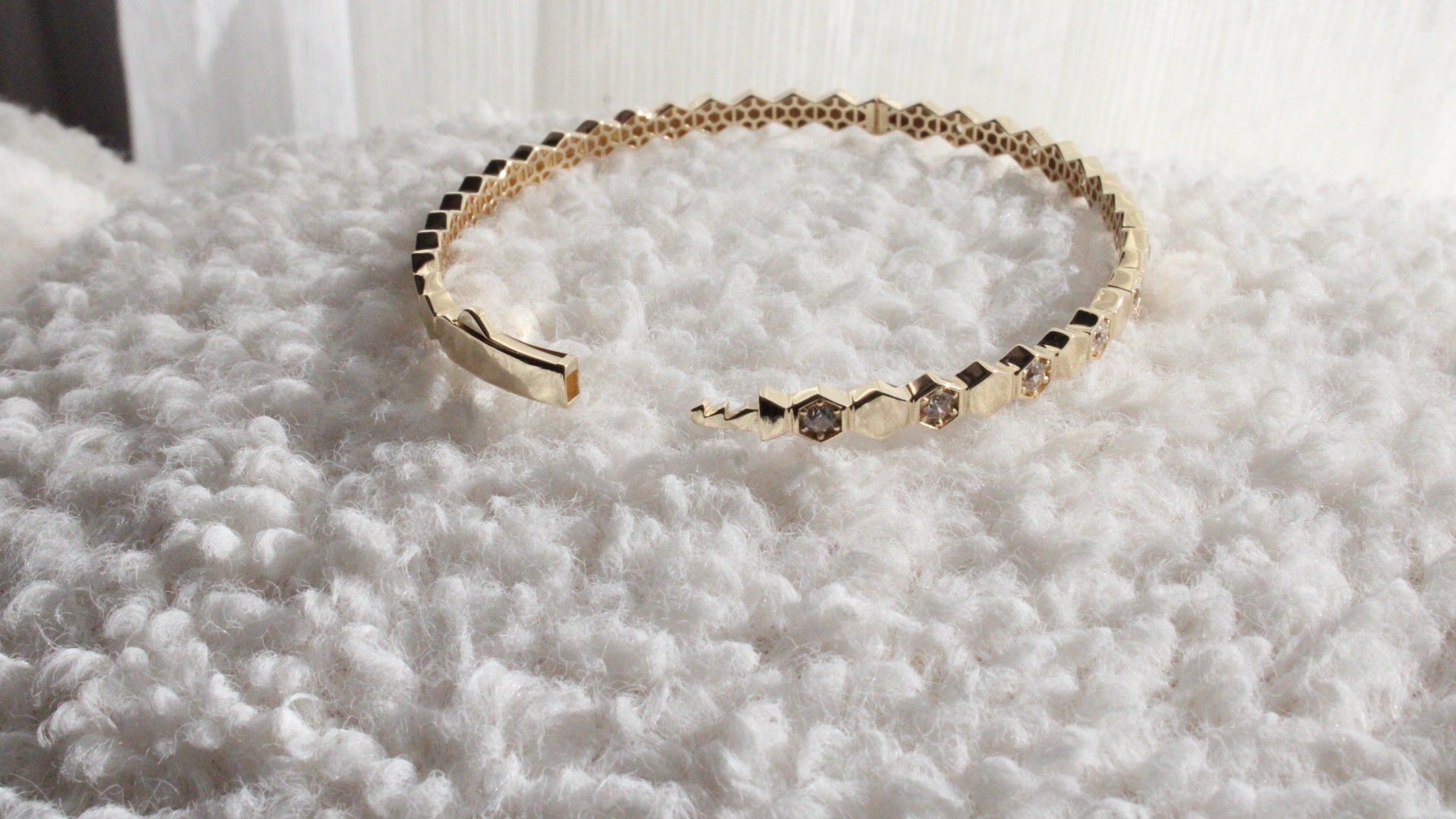 VIECLAT Solid Yellow Gold Hexagon Diamond Cuff Bracelet