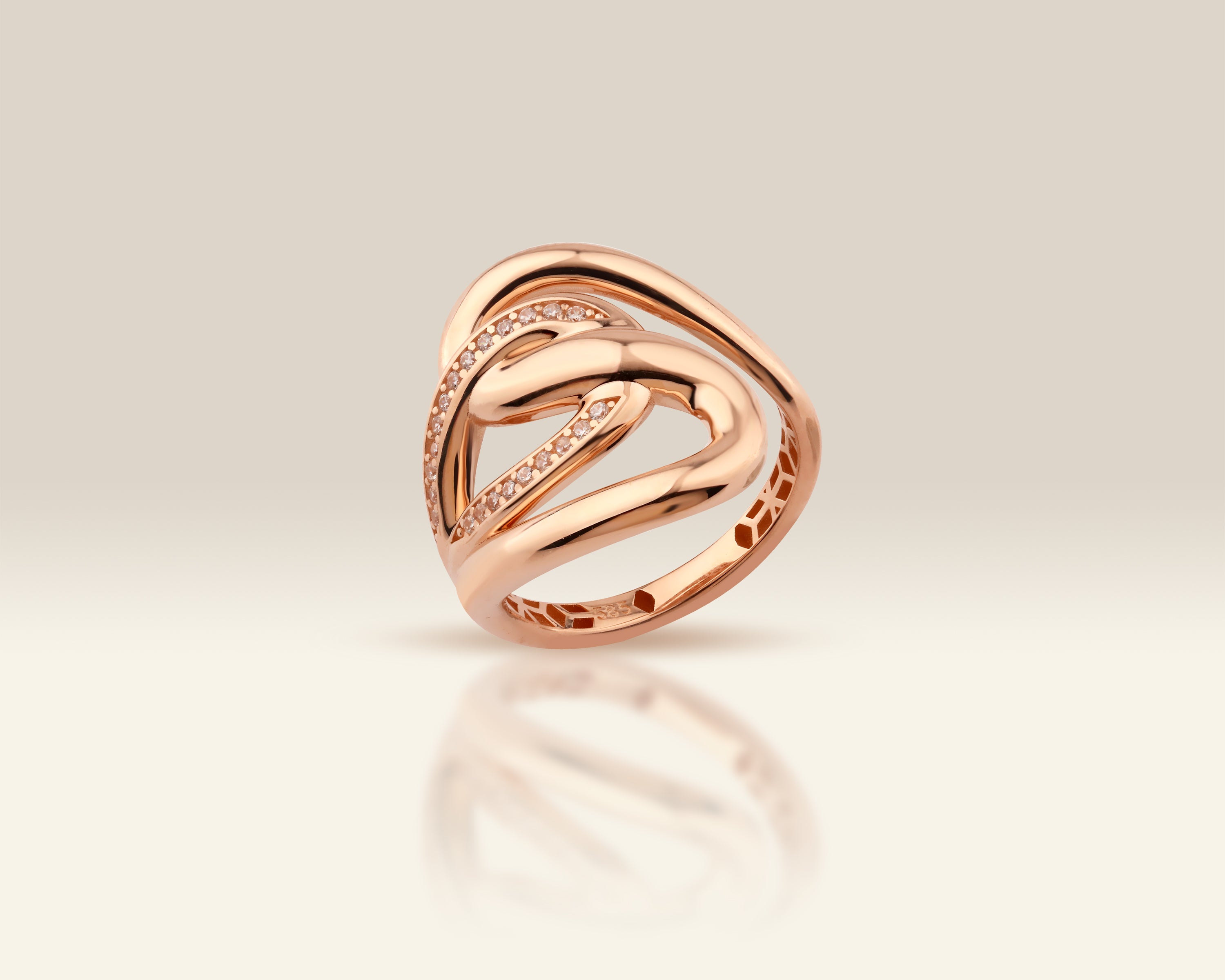 Freeform Swirl Solid Gold Ring