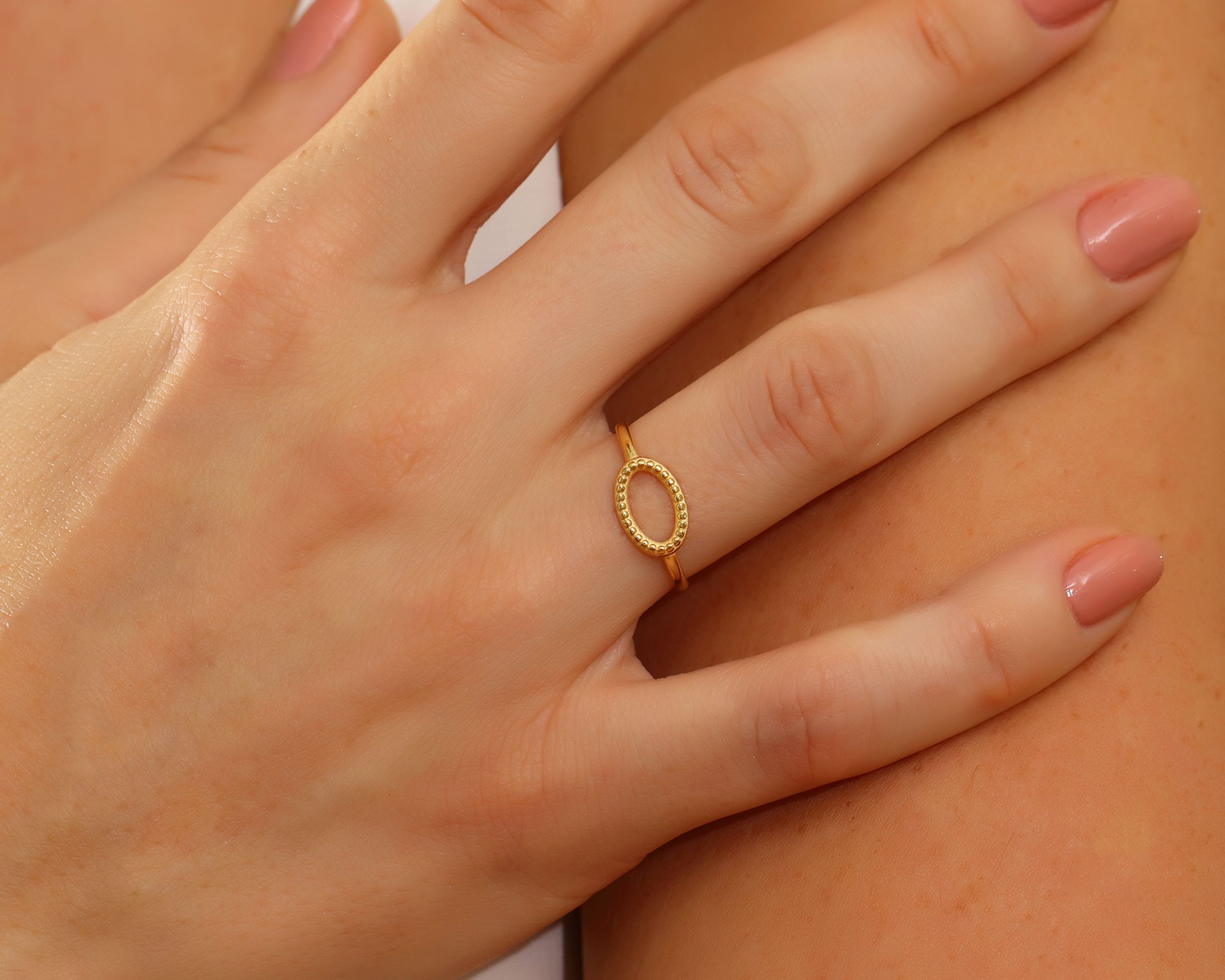 VIECLAT Solid Yellow Gold Open Oval Ring