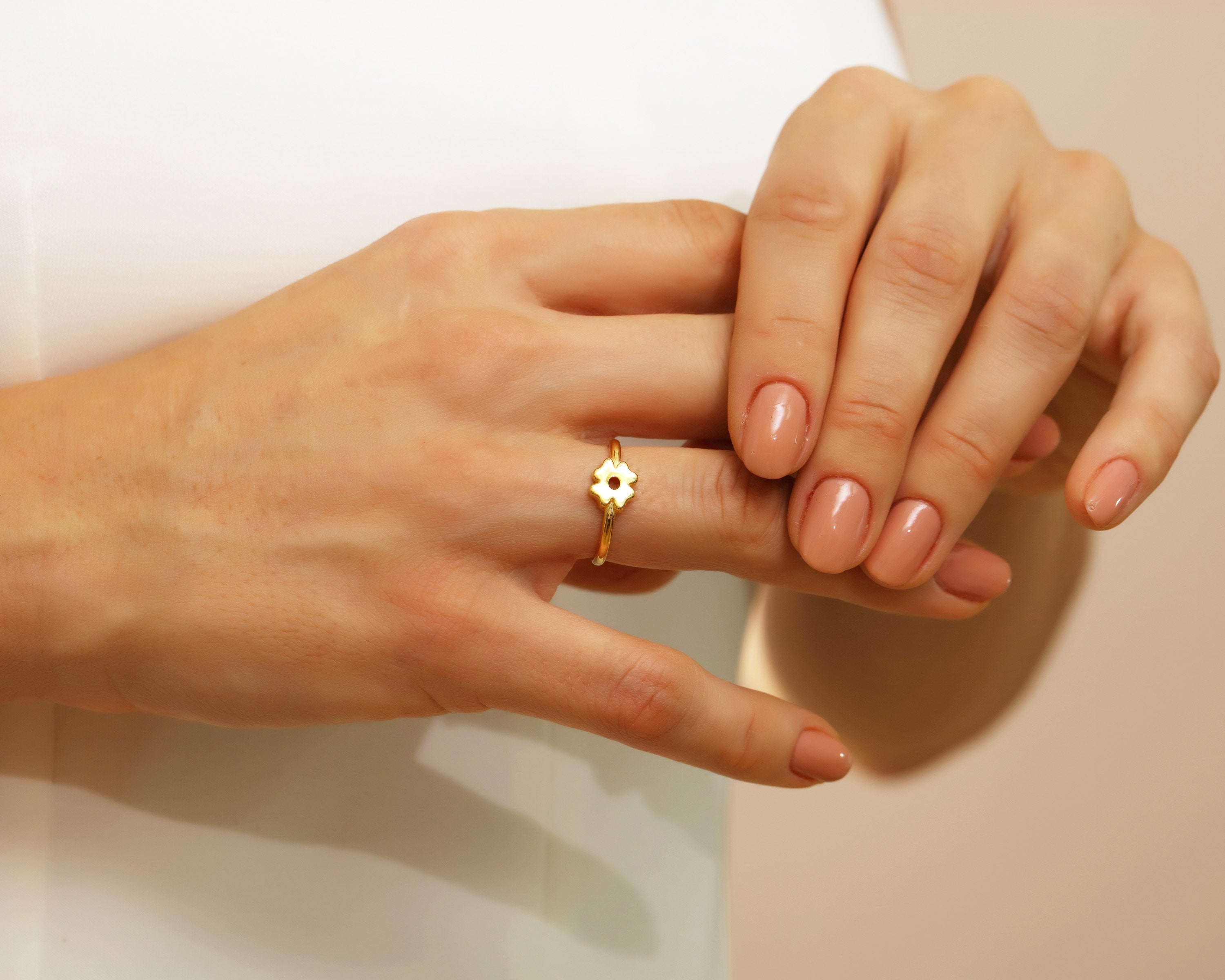 VIECLAT Solid Yellow Gold Flower Floral Ring
