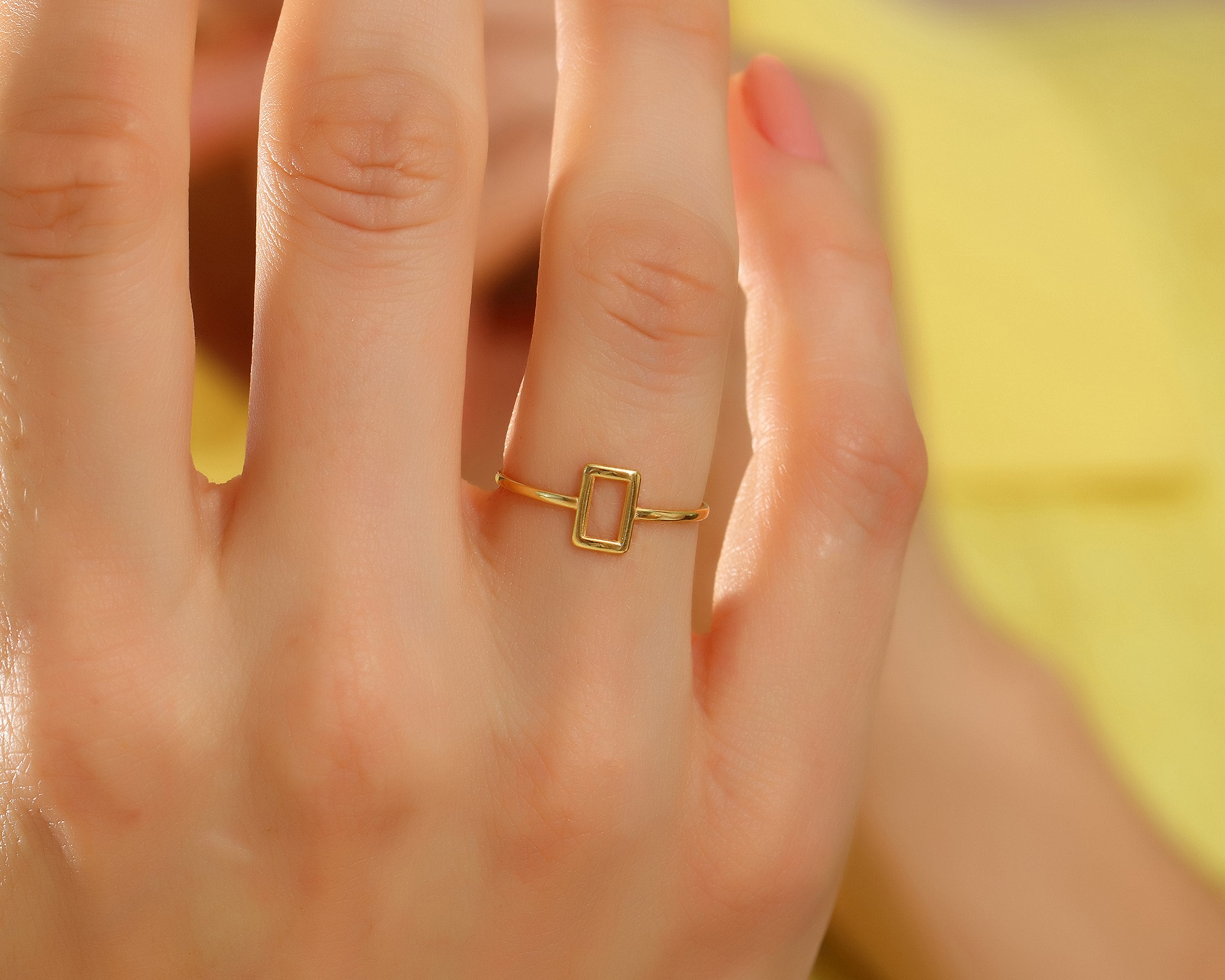 VIECLAT Solid Yellow Gold Open Rectangle Minimalist Ring