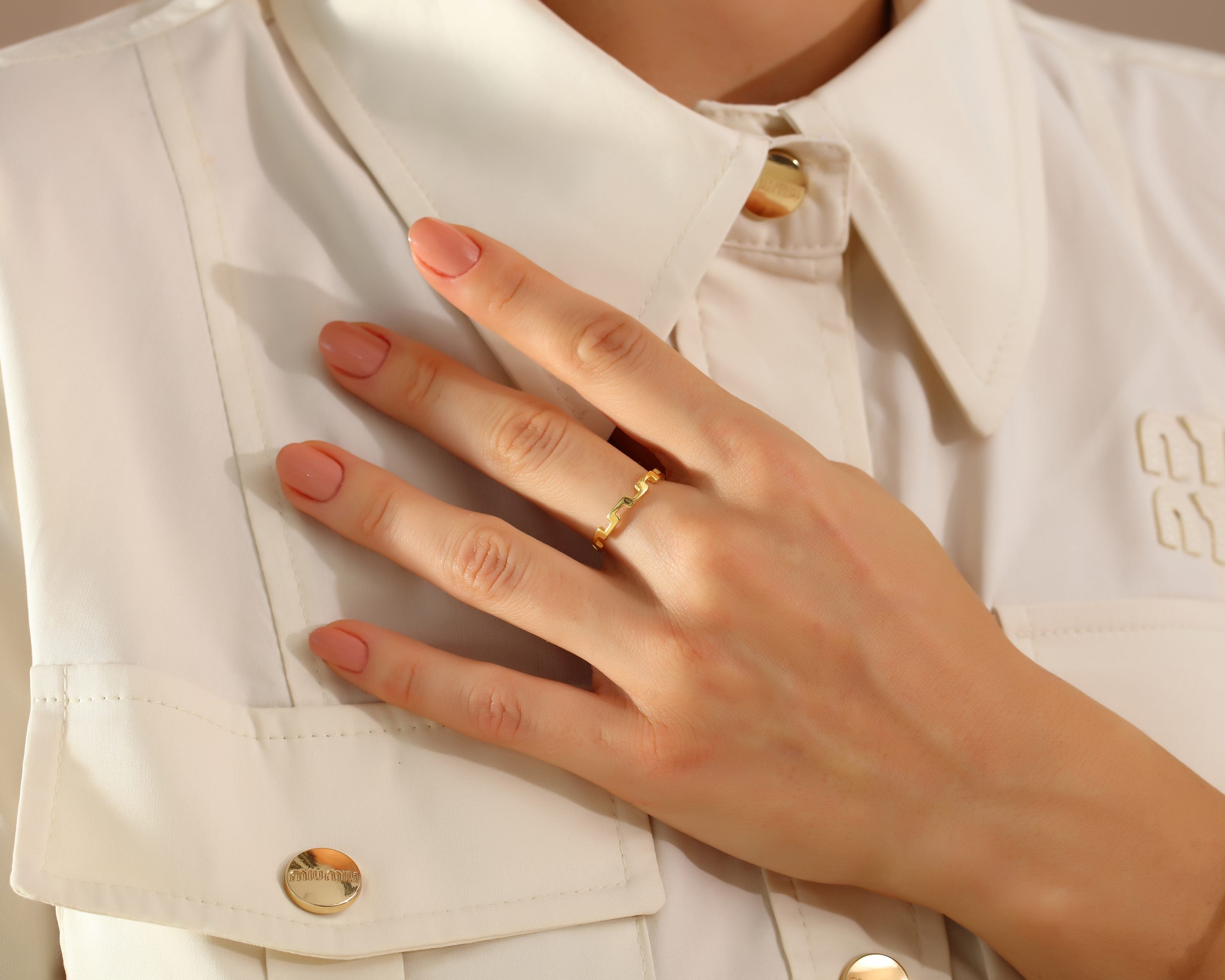 VIECLAT Gold Zigzag Stackable Band Ring