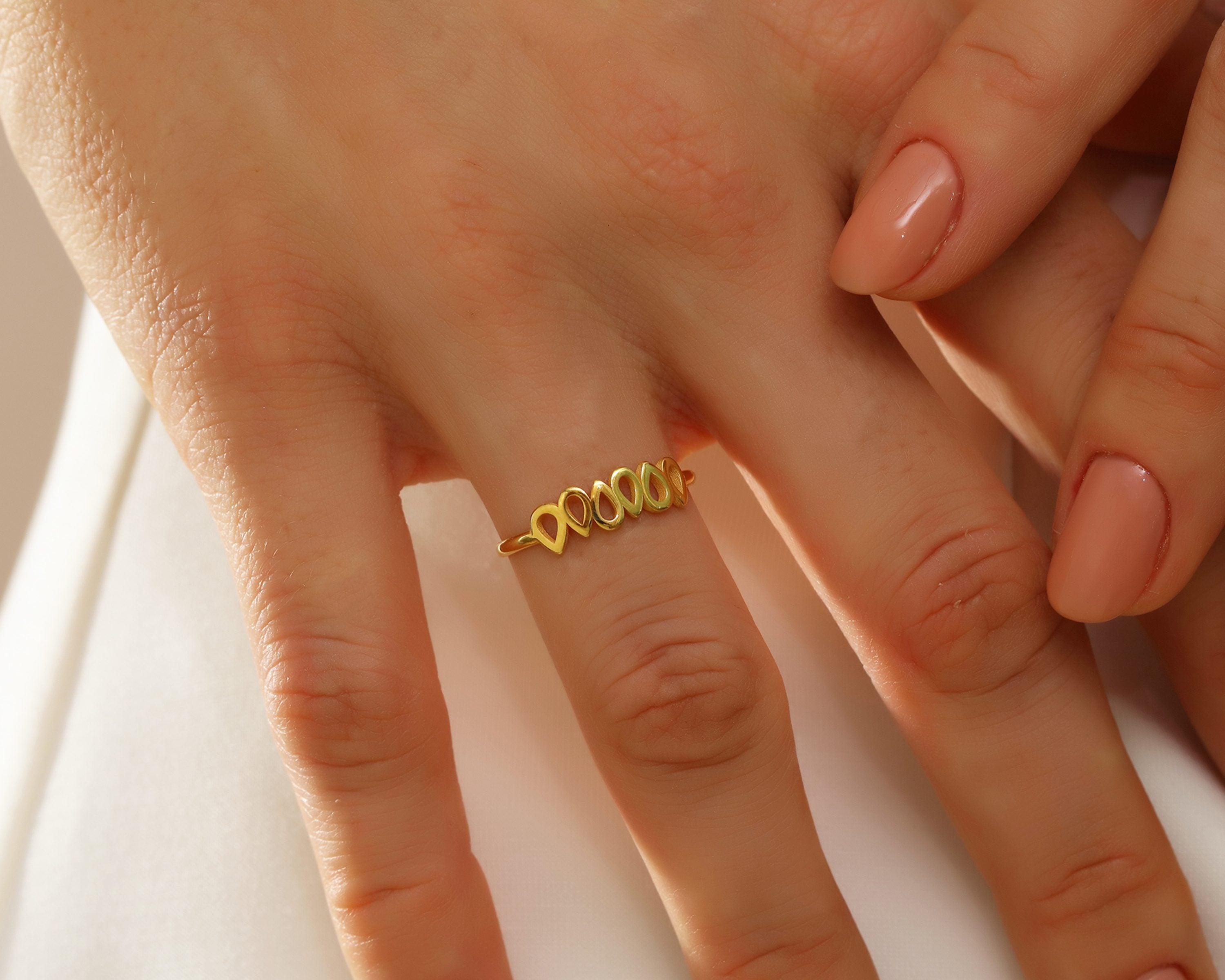 VIECLAT Solid Yellow Gold Teardrop Swirl Ring
