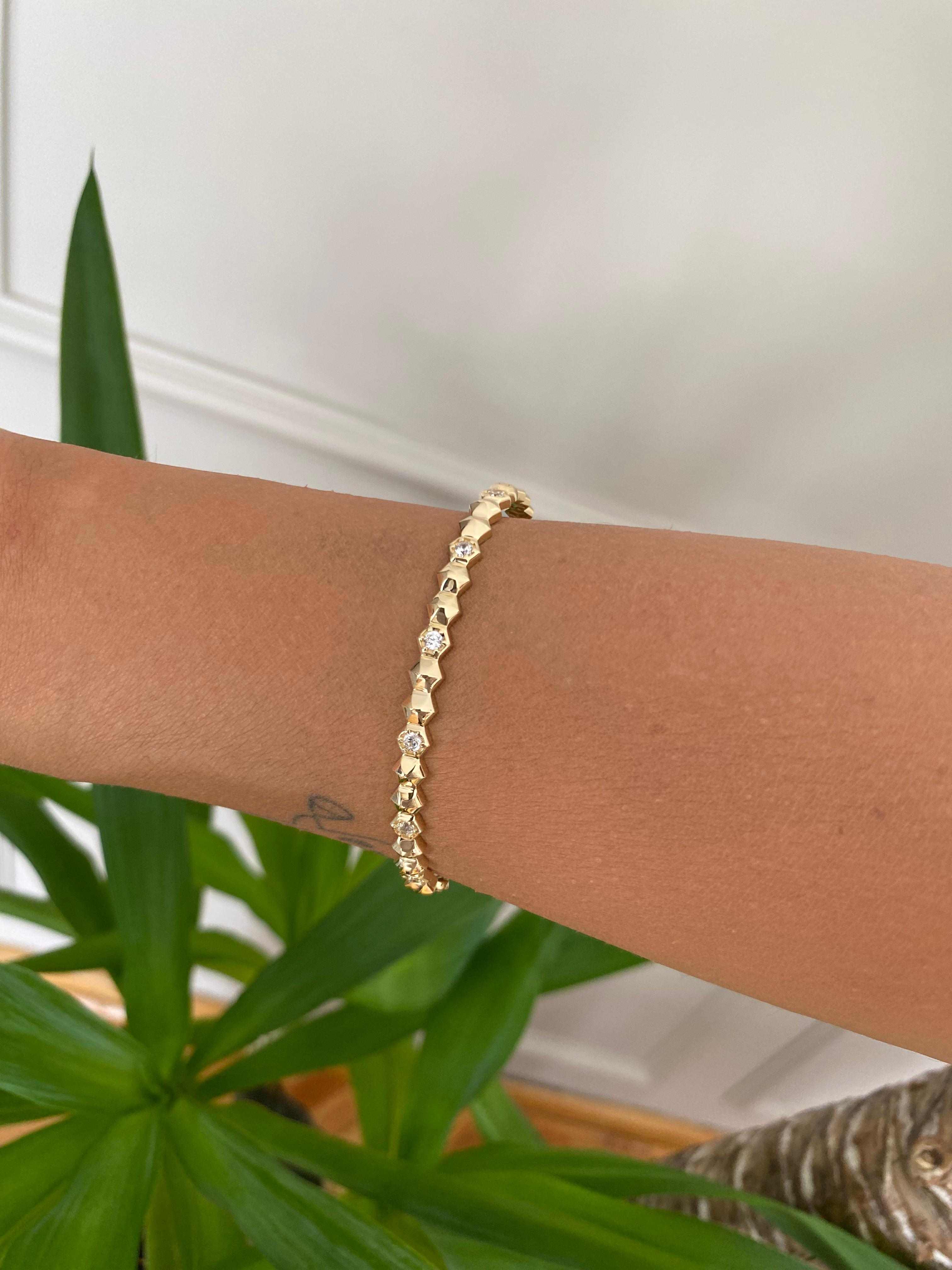 VIECLAT Solid Yellow Gold Hexagon Diamond Bangle Bracelet