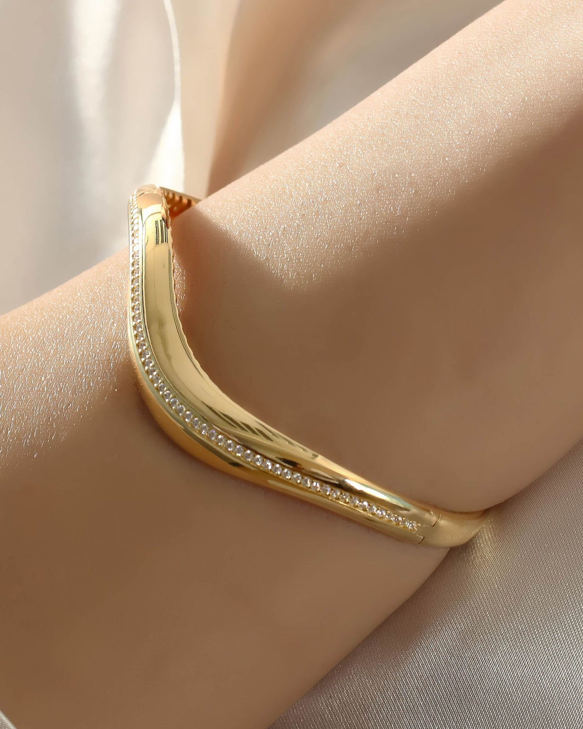 VIECLAT Solid Yellow Gold Curved Diamond Bangle Worn
