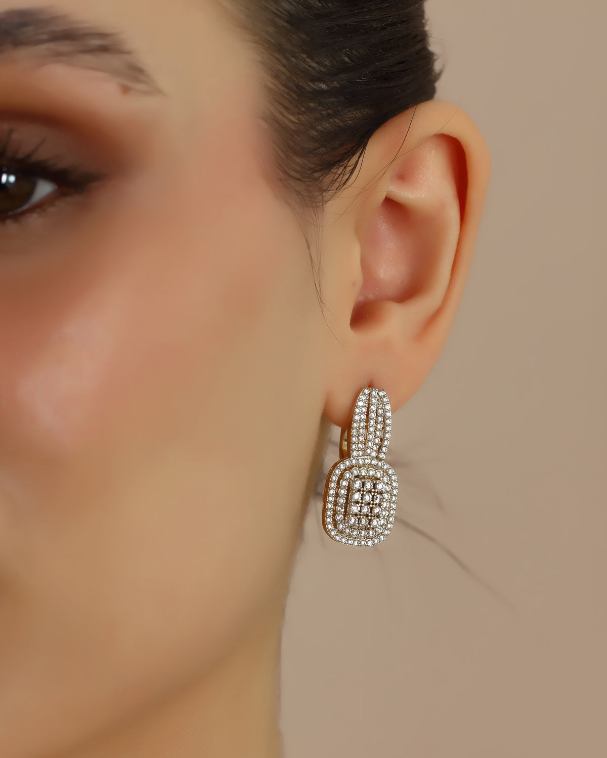 VIECLAT Diamond Cluster Drop Earrings
