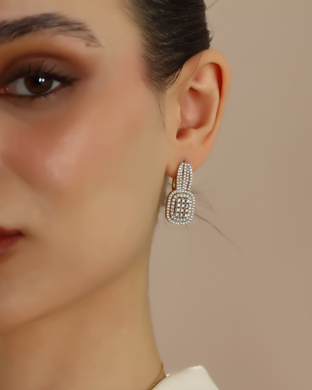VIECLAT Diamond Cluster Drop Earrings