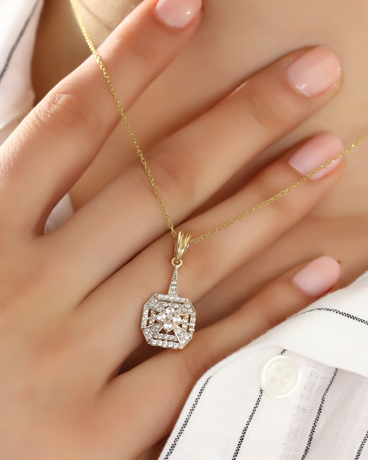 VIECLAT Gold Diamond Art Deco Pendant Necklace