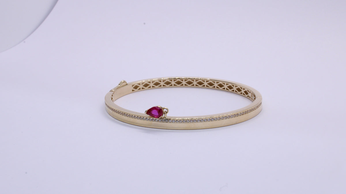 VIECLAT Solid Yellow Gold Ruby Diamond Bangle Bracelet
