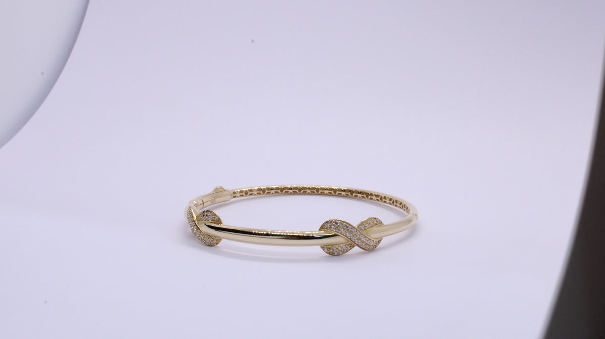 VIECLAT Solid Yellow Gold Diamond Infinity Bangle Bracelet
