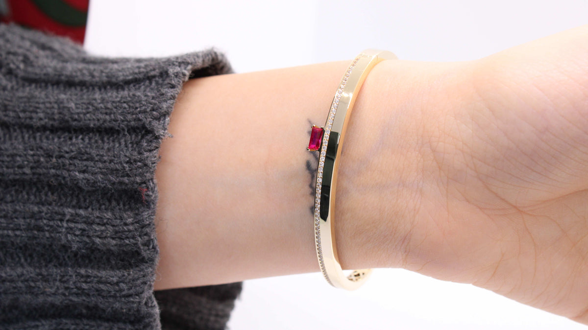 VIECLAT Solid Yellow Gold Ruby Diamond Bangle Bracelet