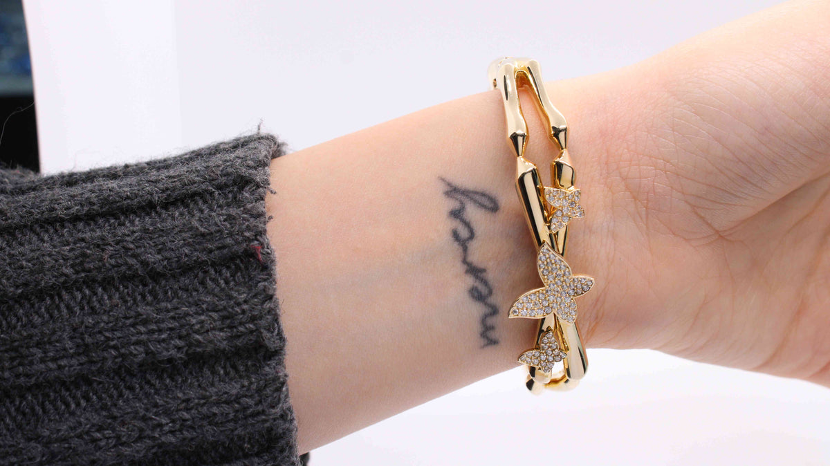 VIECLAT Solid Yellow Gold Butterfly Pavé Diamond Bangle