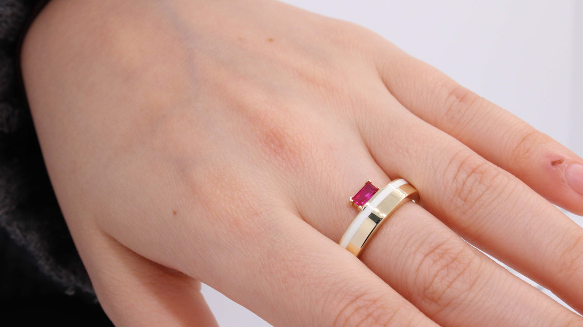 VIECLAT Solid Yellow Gold Ruby White Enamel Band Ring