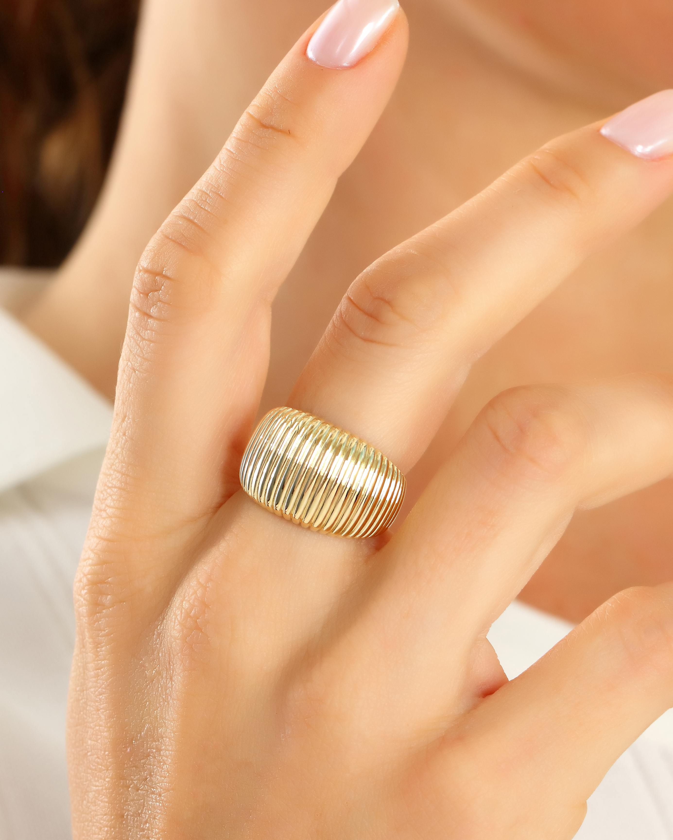 VIECLAT Solid Yellow Gold Ribbed Dome Statement Ring