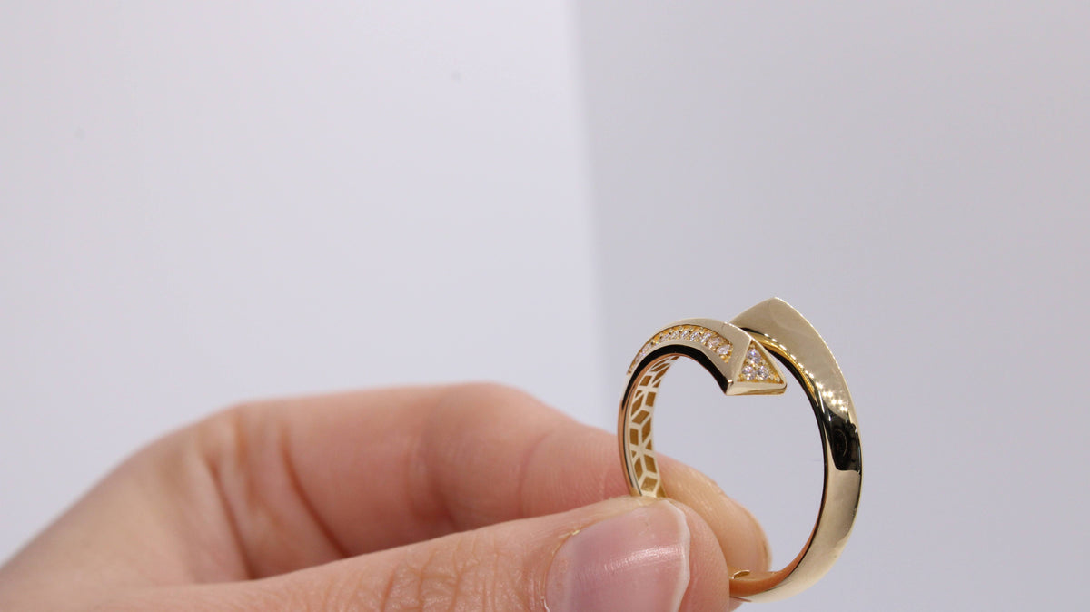 VIECLAT Solid Yellow Gold Diamond Bypass Ring