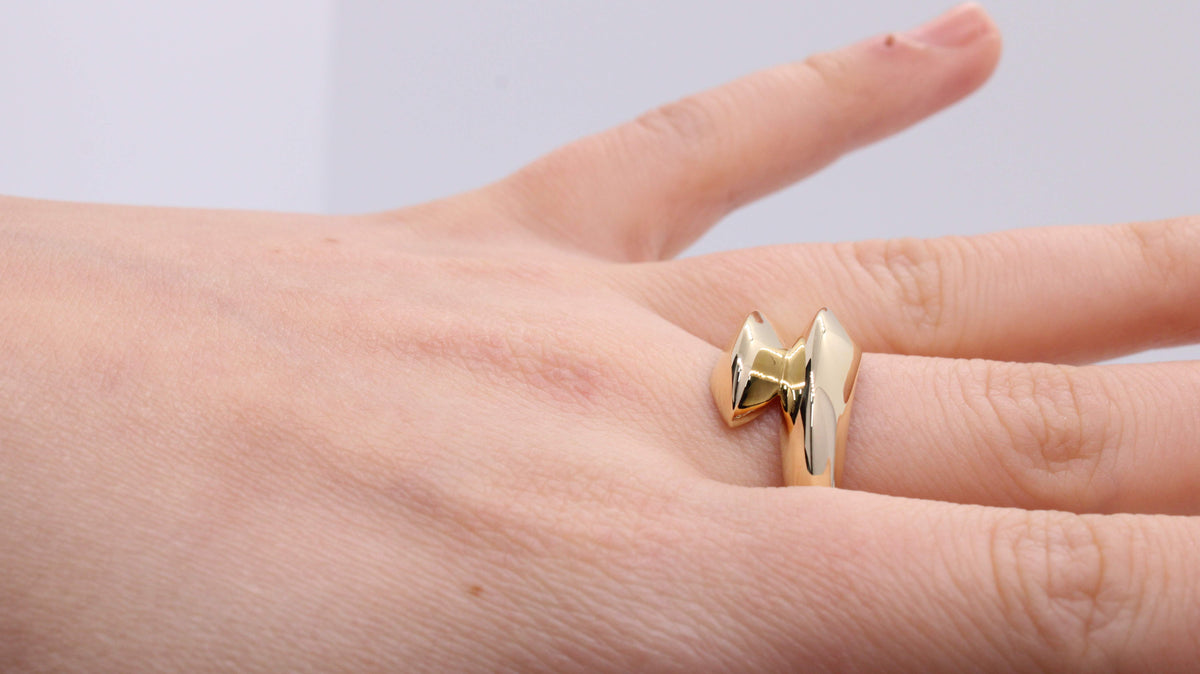 VIECLAT 14K Yellow Gold Bypass Ring