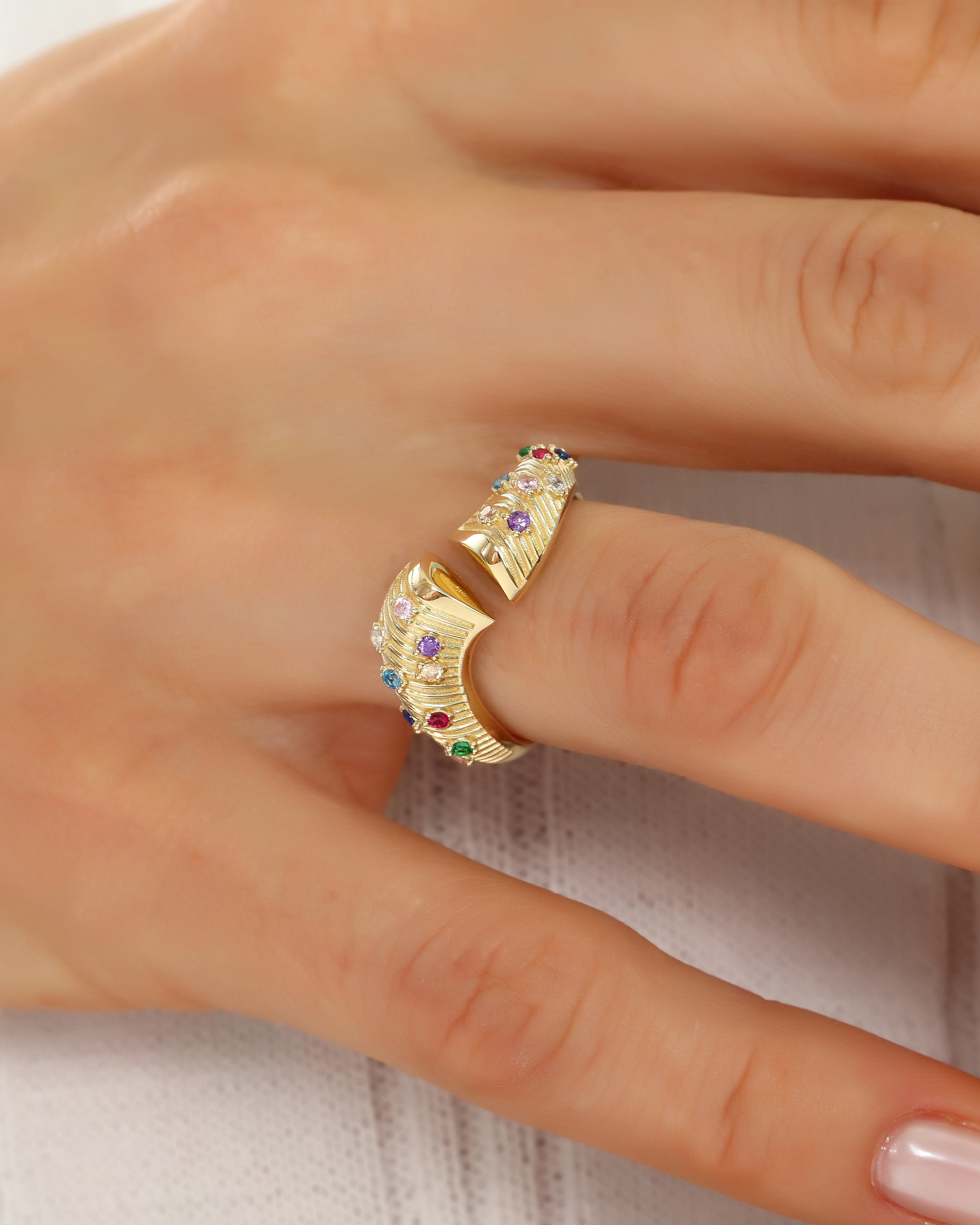 VIECLAT Solid Yellow Gold Multicolor Gemstone Open Swirl Ring