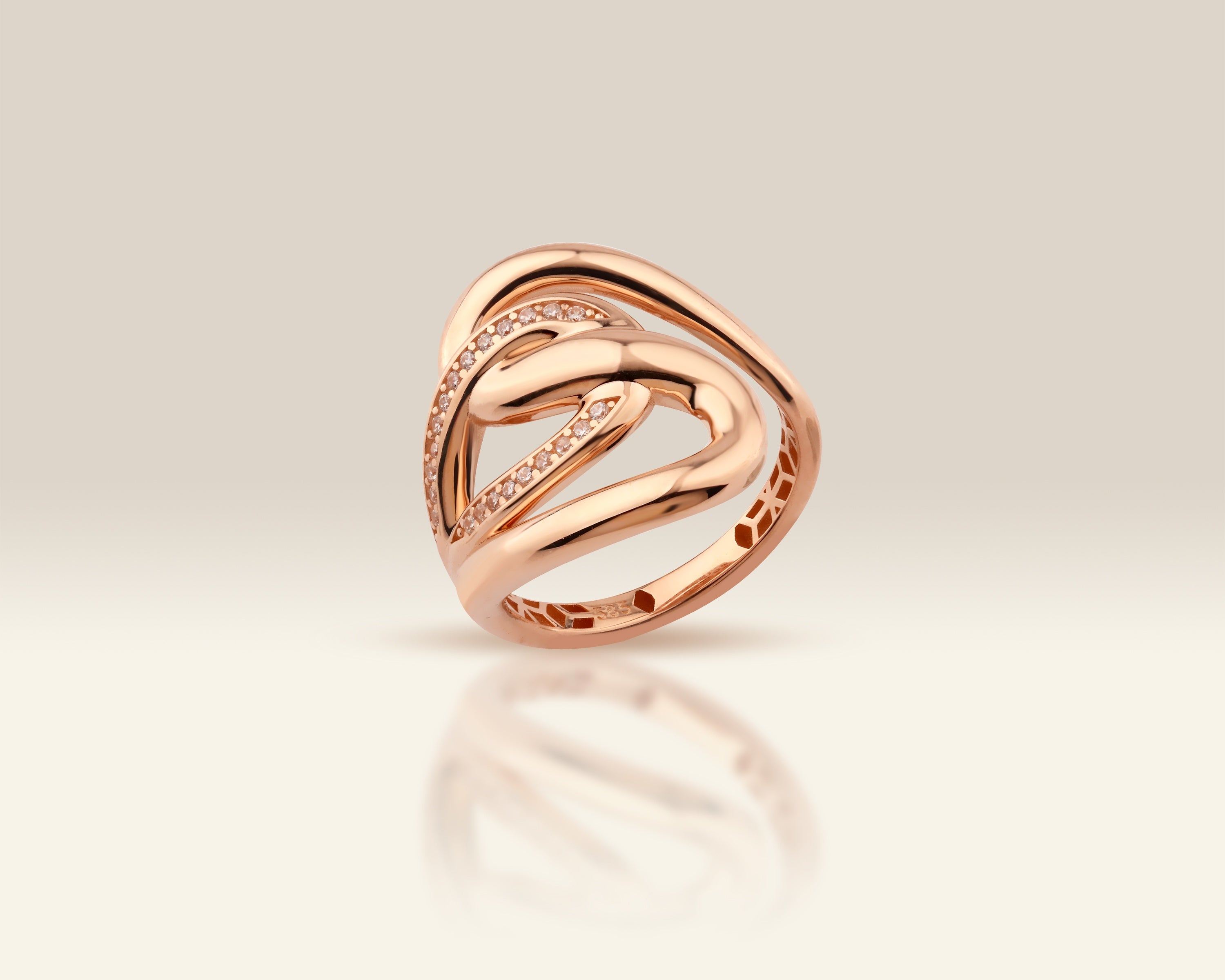 VIECLAT Solid Rose Gold Diamond Interlocking Swirl Ring