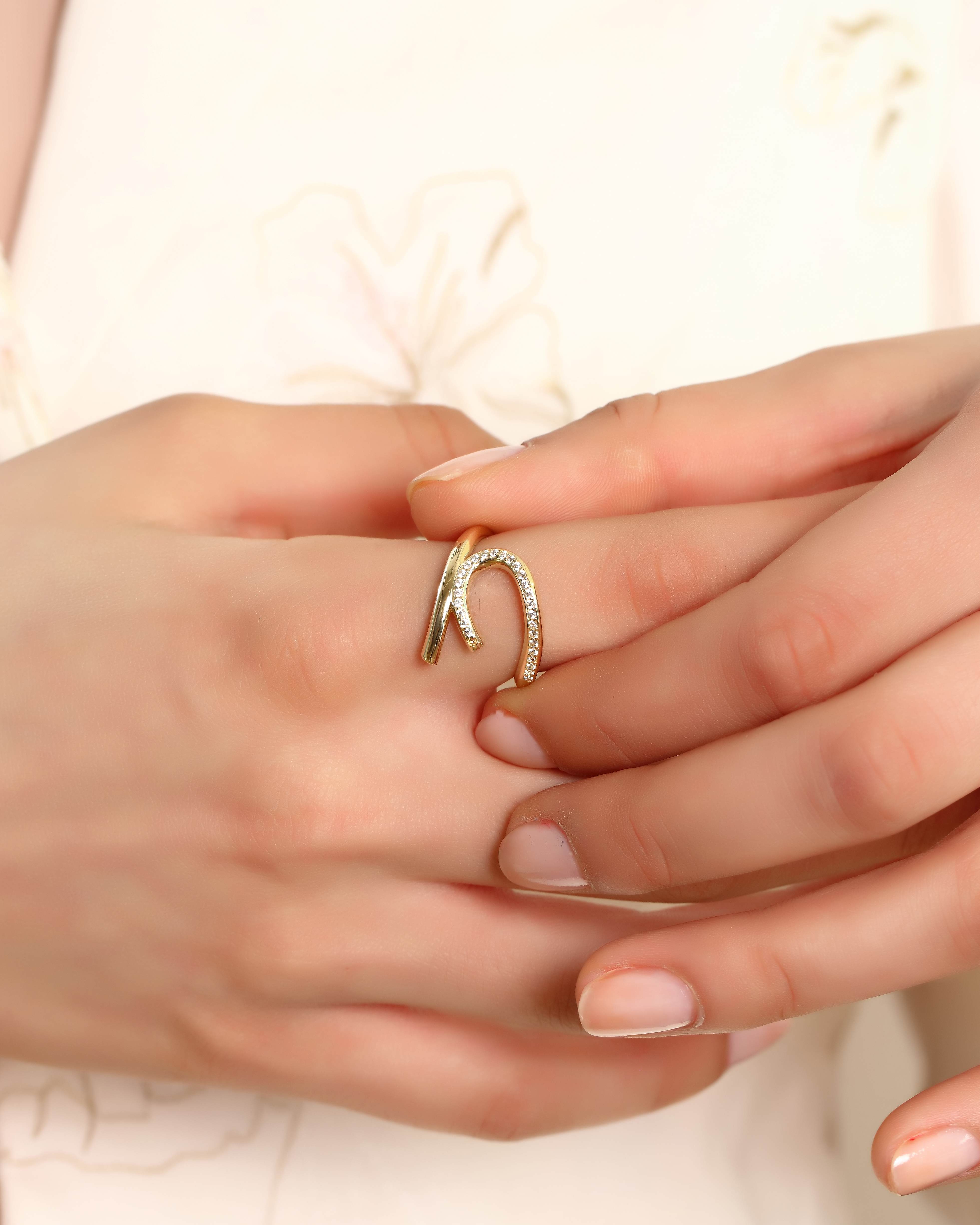 VIECLAT Solid Yellow Gold CZ Open Wave Ring