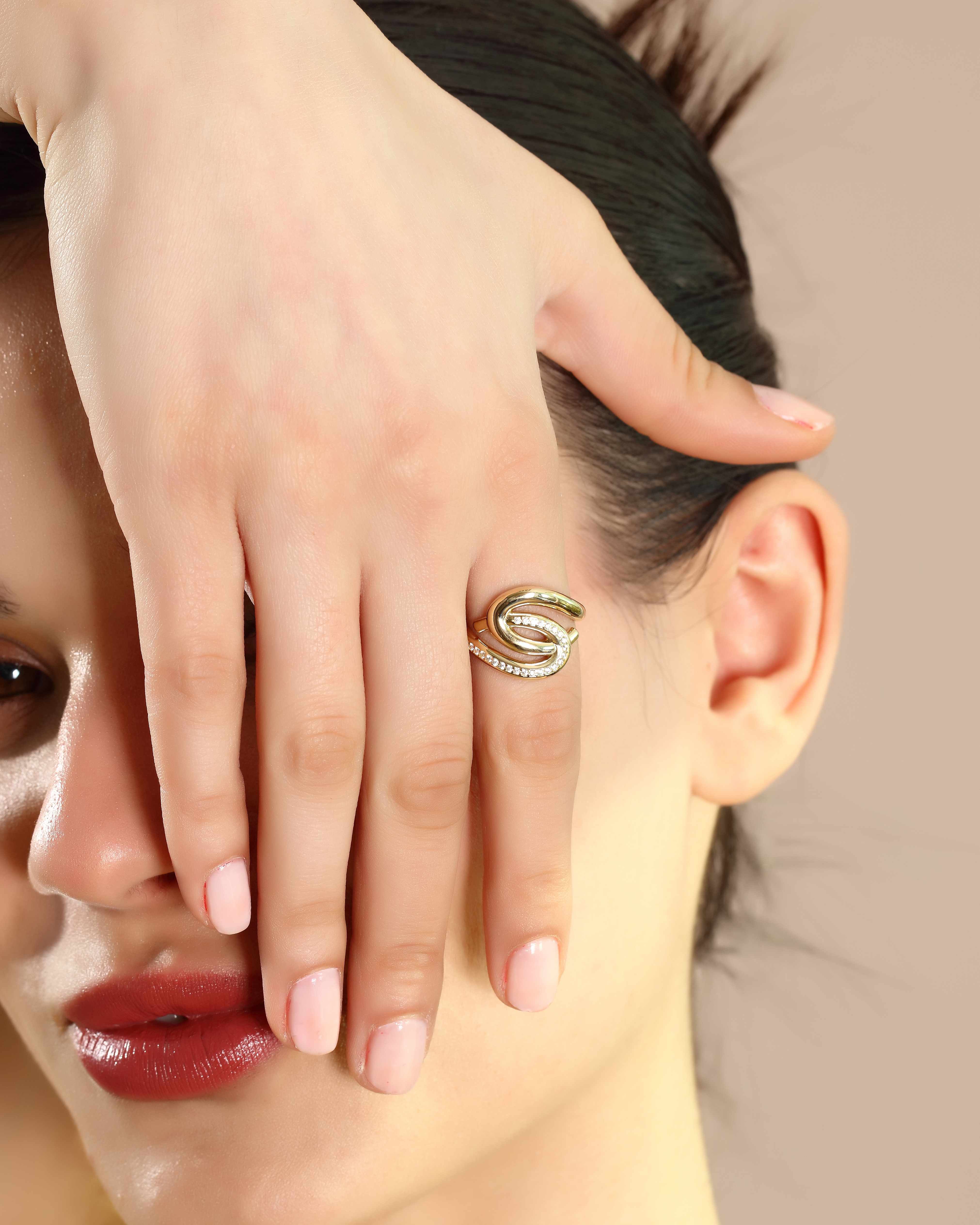 VIECLAT Solid Yellow Gold Diamond Swirl Spiral Ring