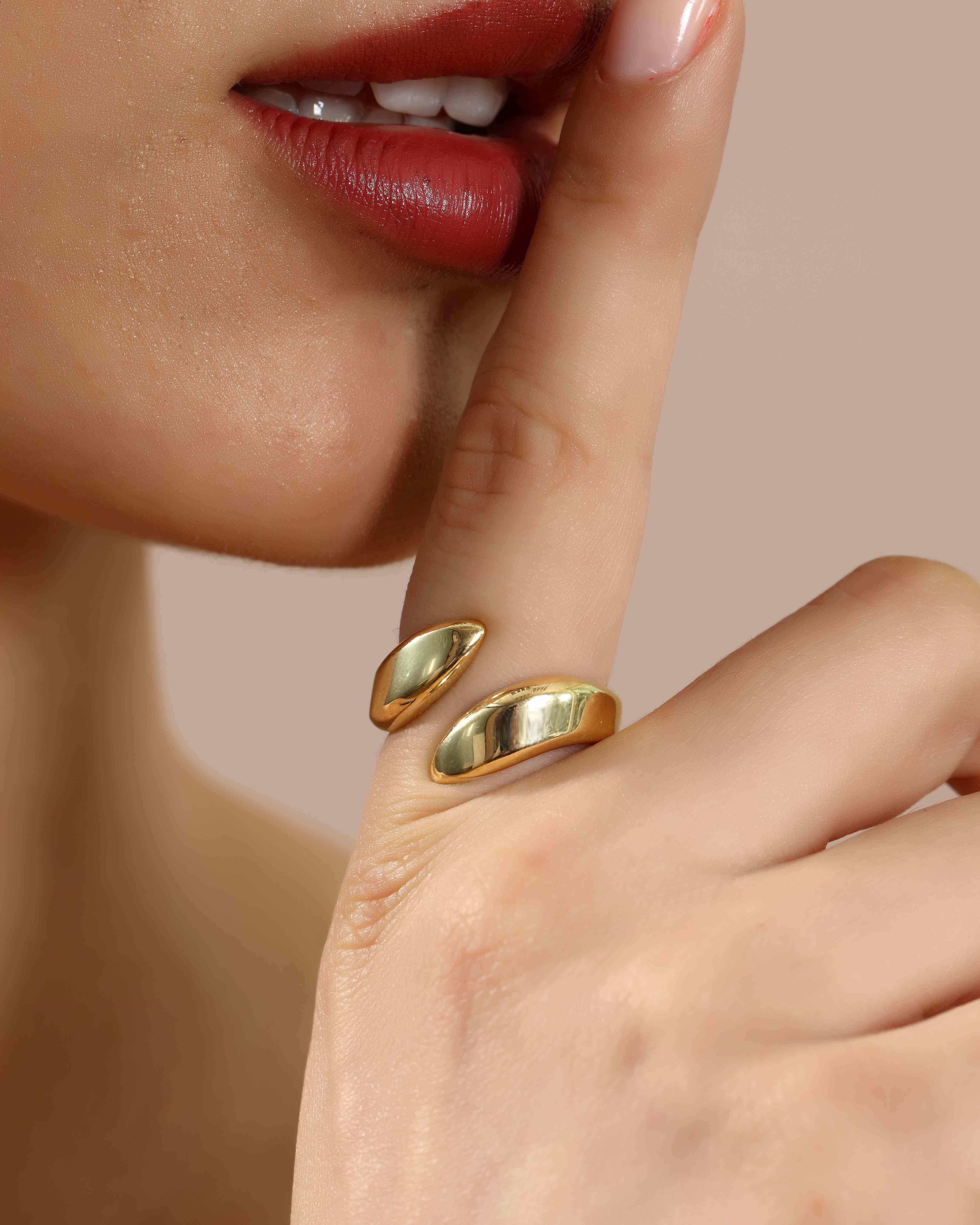VIECLAT Solid Yellow Gold Open Wrap Ring