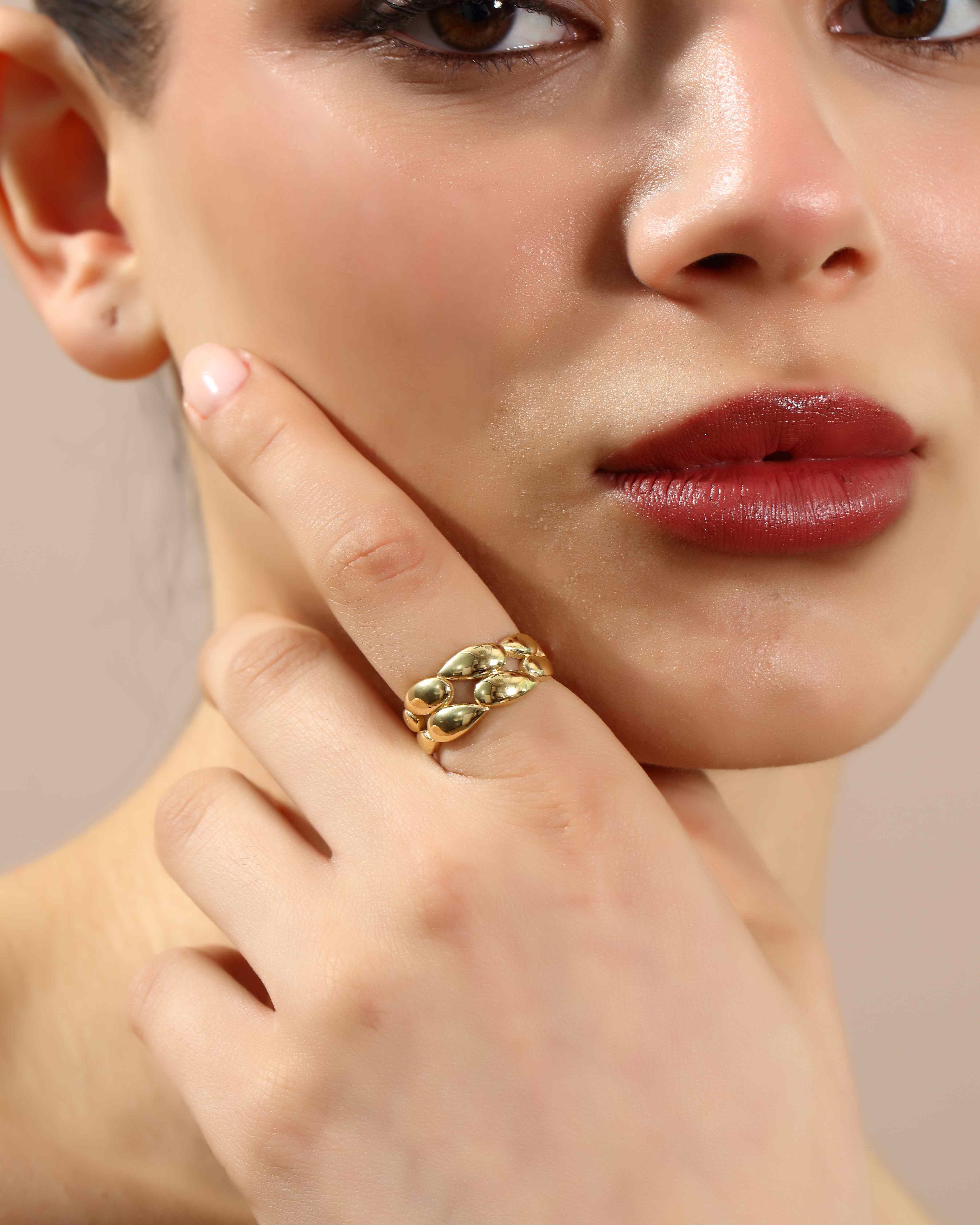 VIECLAT Solid Yellow Gold Chunky Curb Link Ring