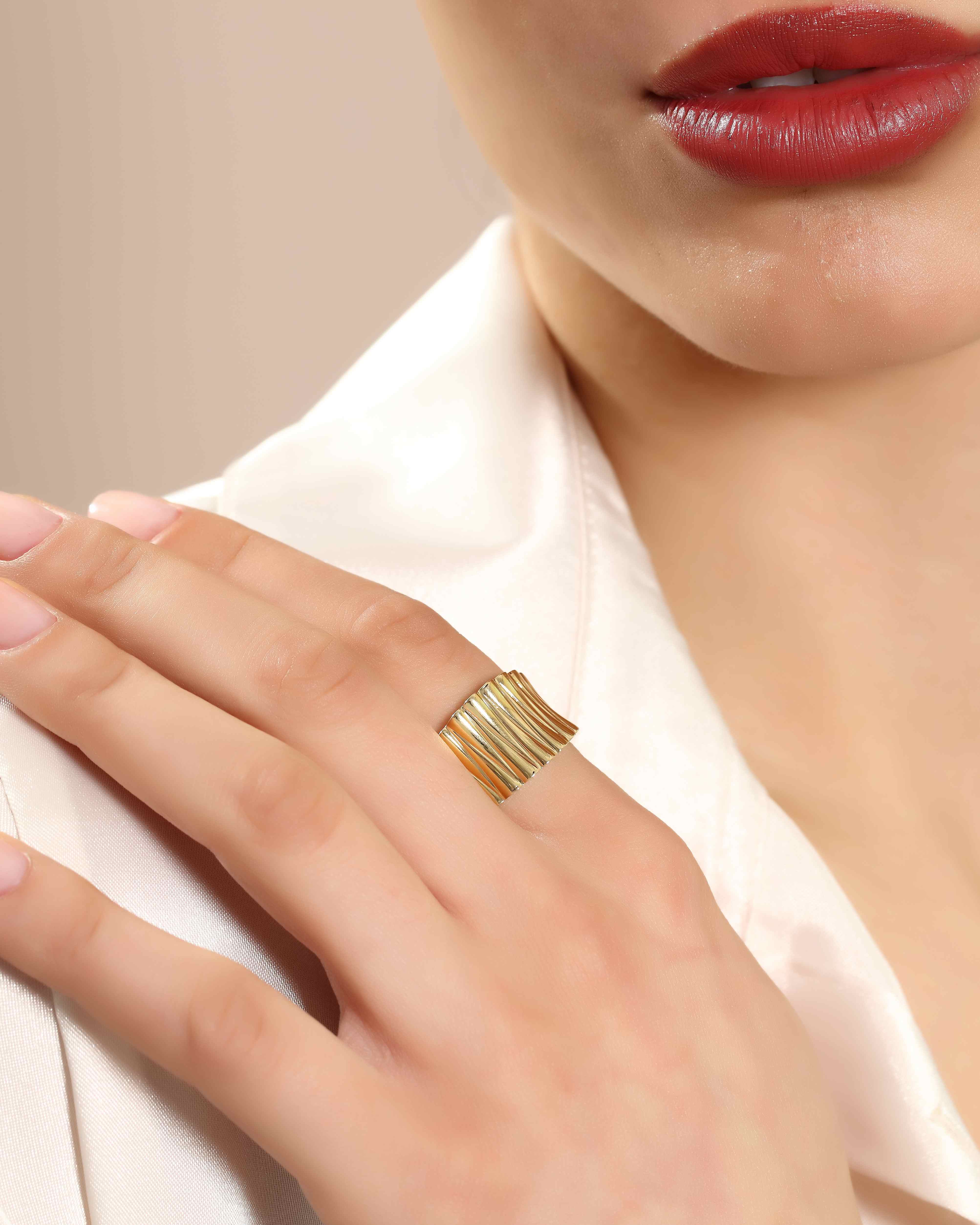 VIECLAT Solid Yellow Gold Textured Wide Band Ring