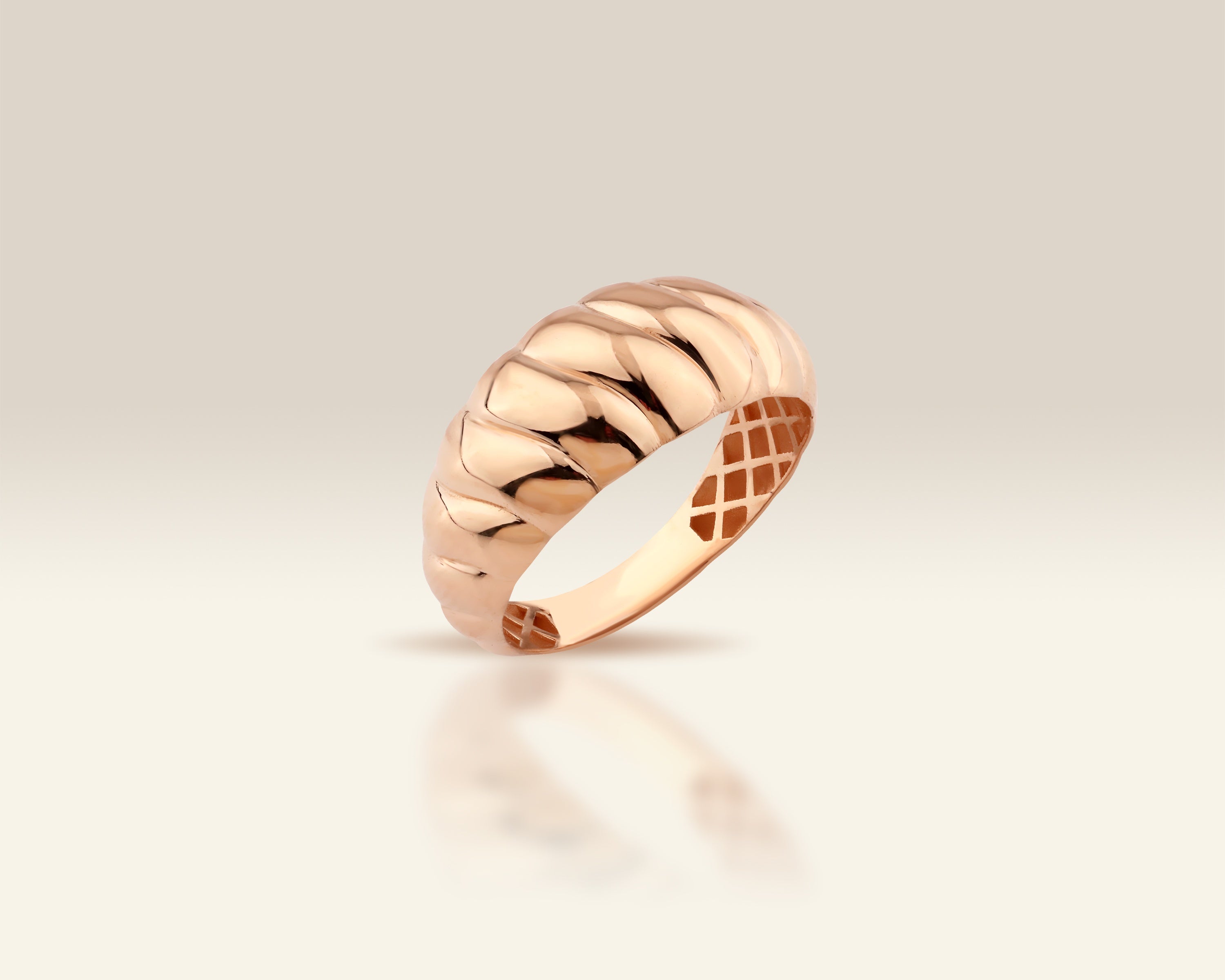 VIECLAT Solid Rose Gold Croissant Dome Ring