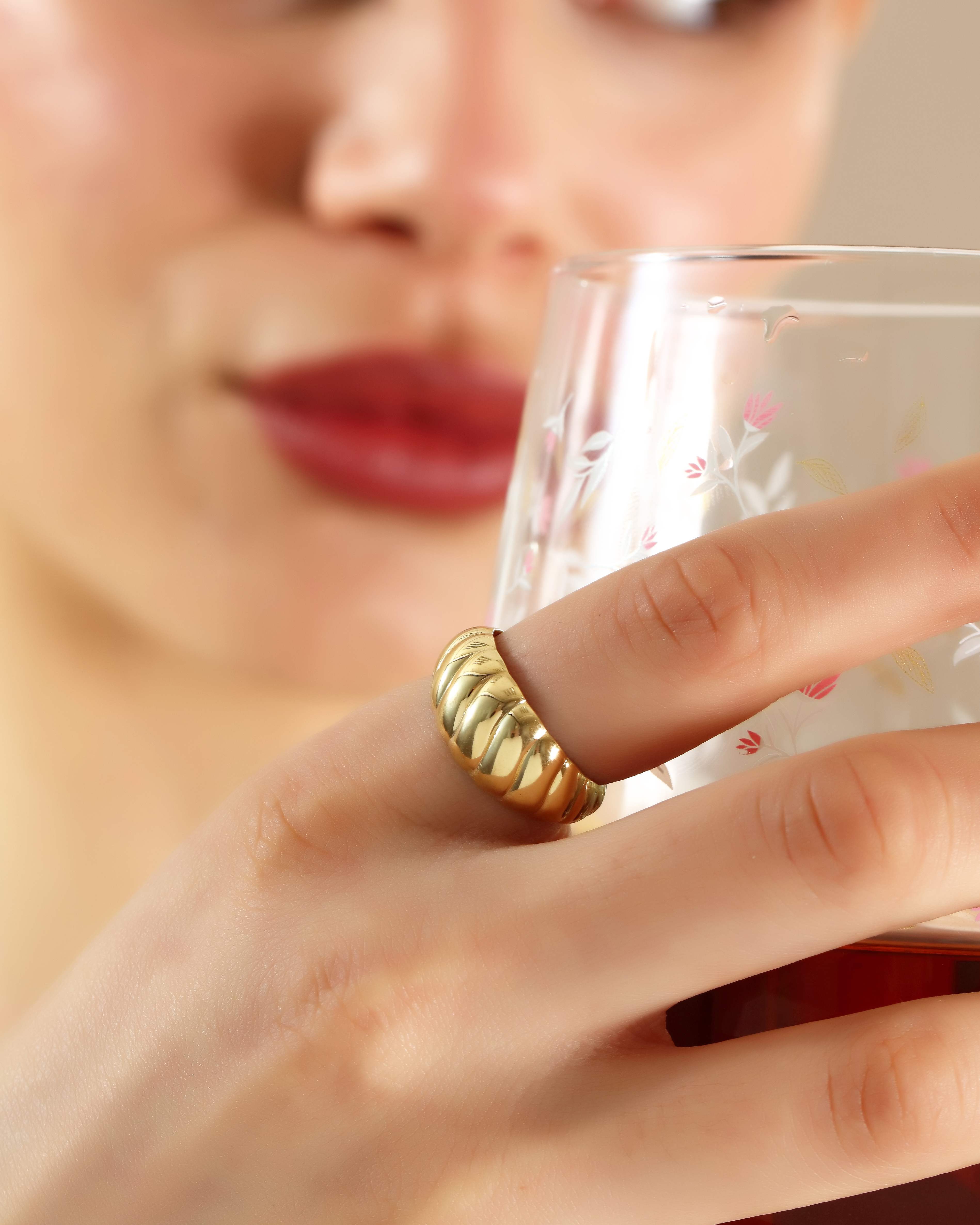 VIECLAT Solid Yellow Gold Croissant Dome Ring
