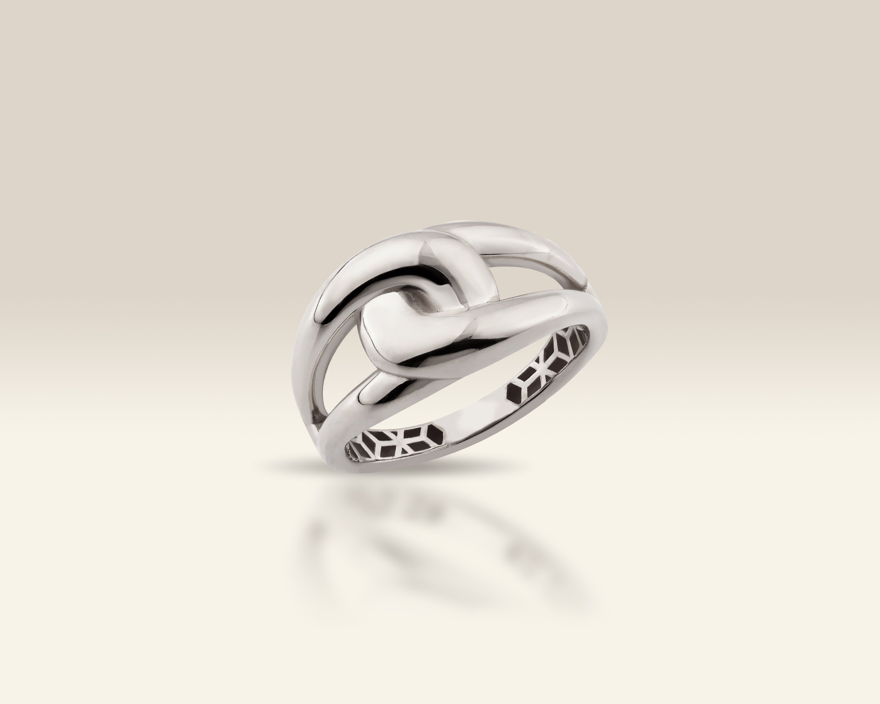 VIECLAT Solid White Gold Interlocking Link Ring