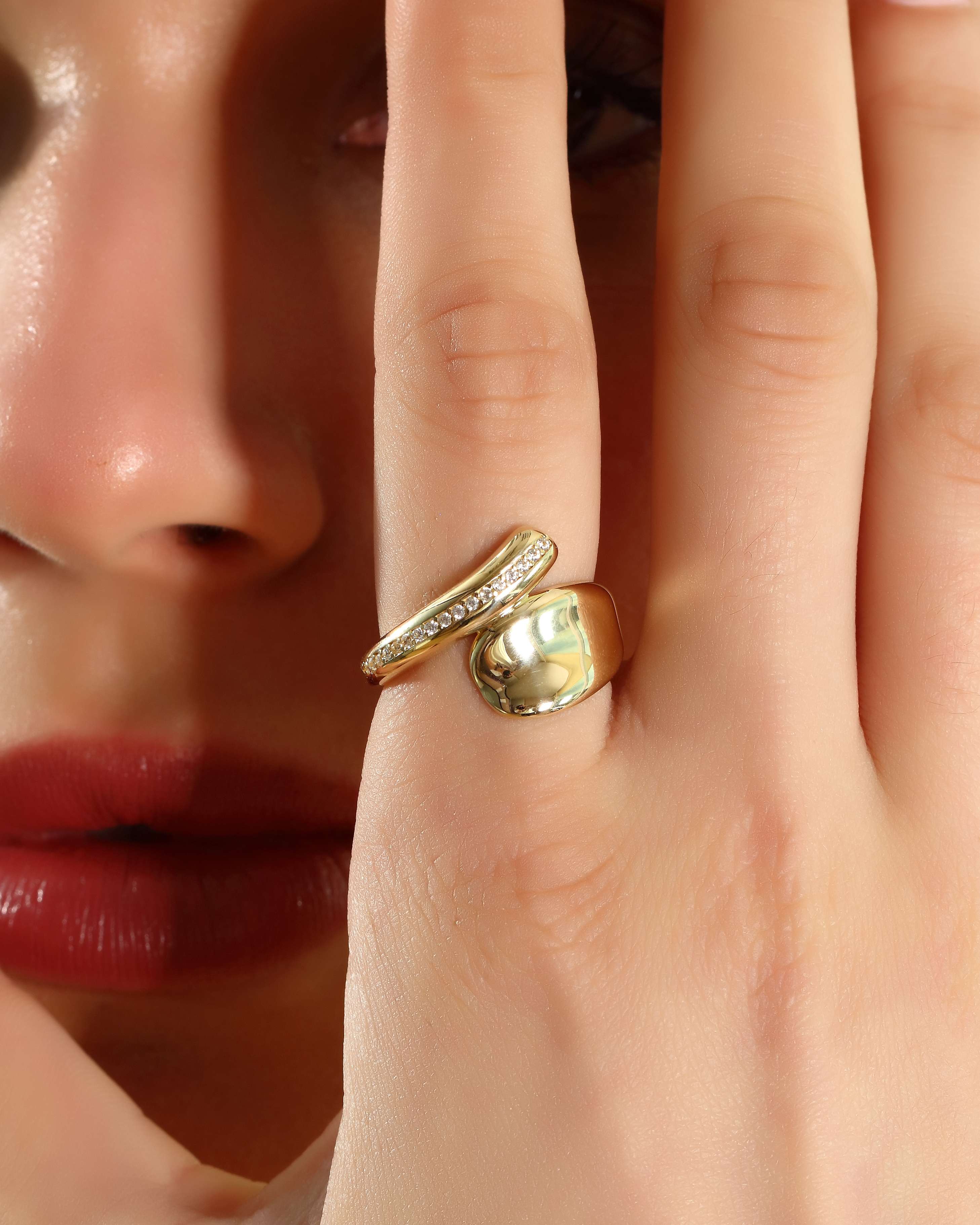 VIECLAT Solid Yellow Gold Diamond Bypass Ring