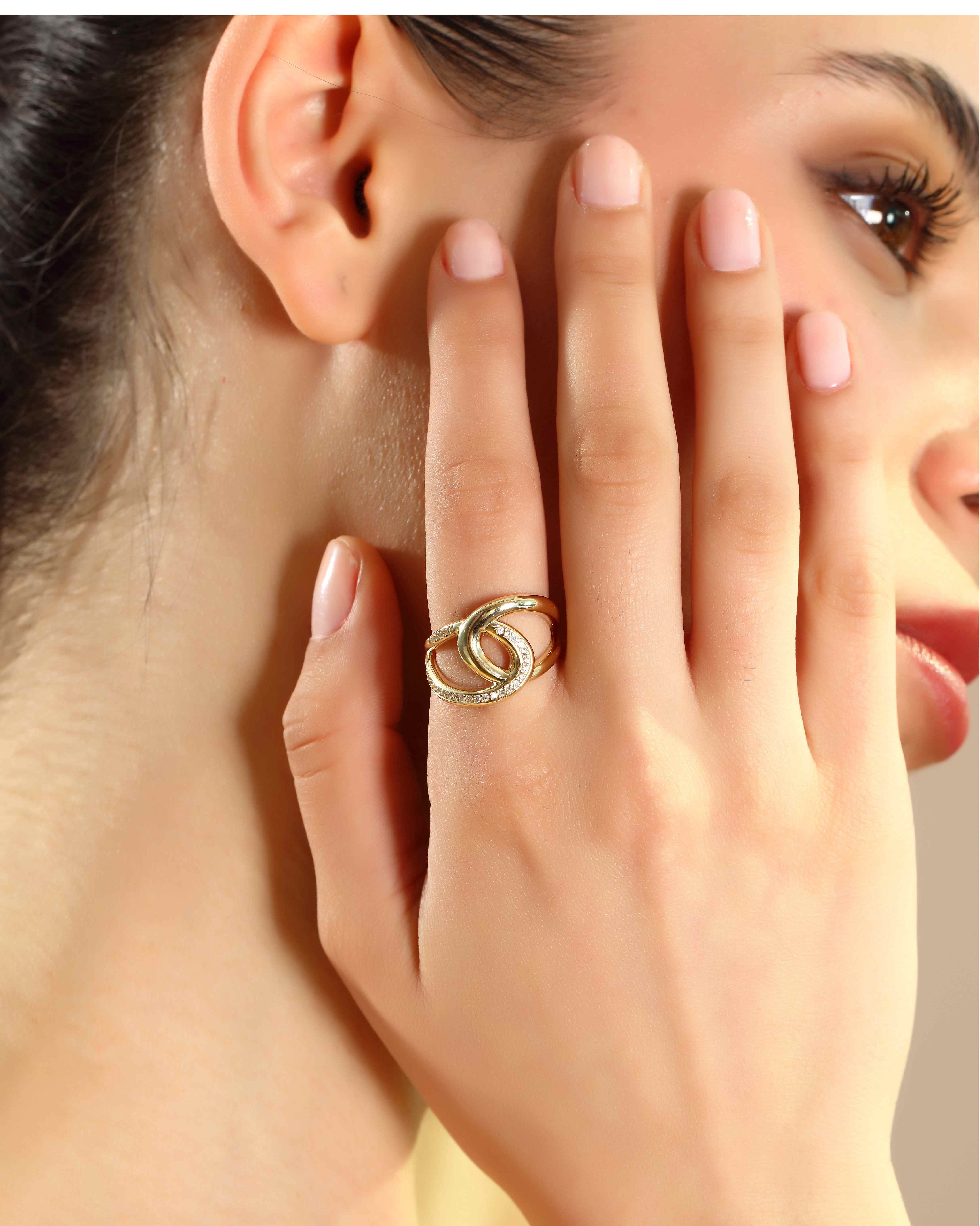 VIECLAT Solid Yellow Gold Diamond Interlocking Swirl Ring