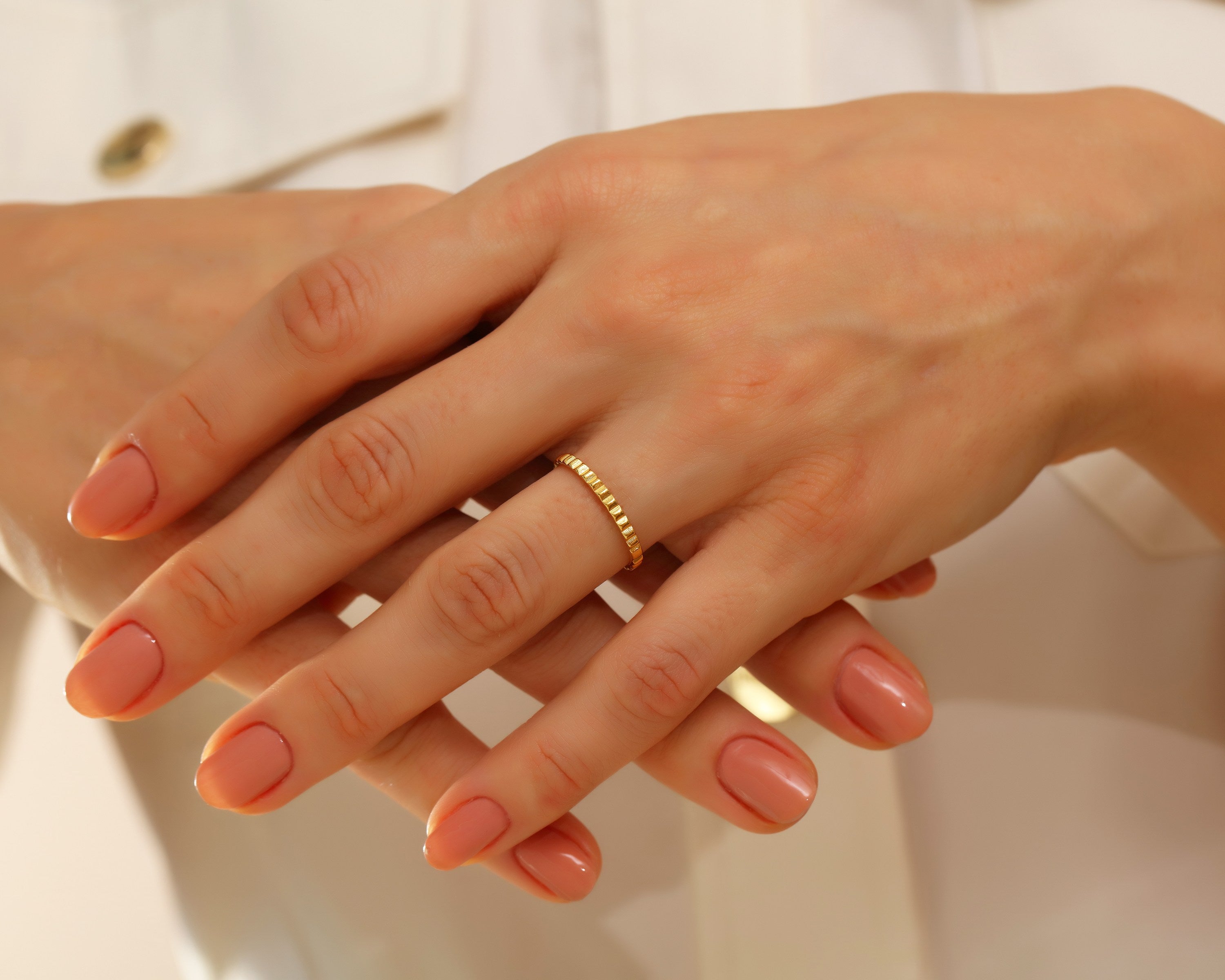 VIECLAT Solid Yellow Gold Fluted Band Ring