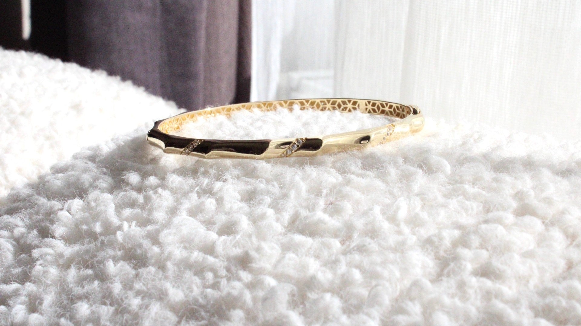 VIECLAT Solid Yellow Gold Diamond Bamboo Hinged Bangle