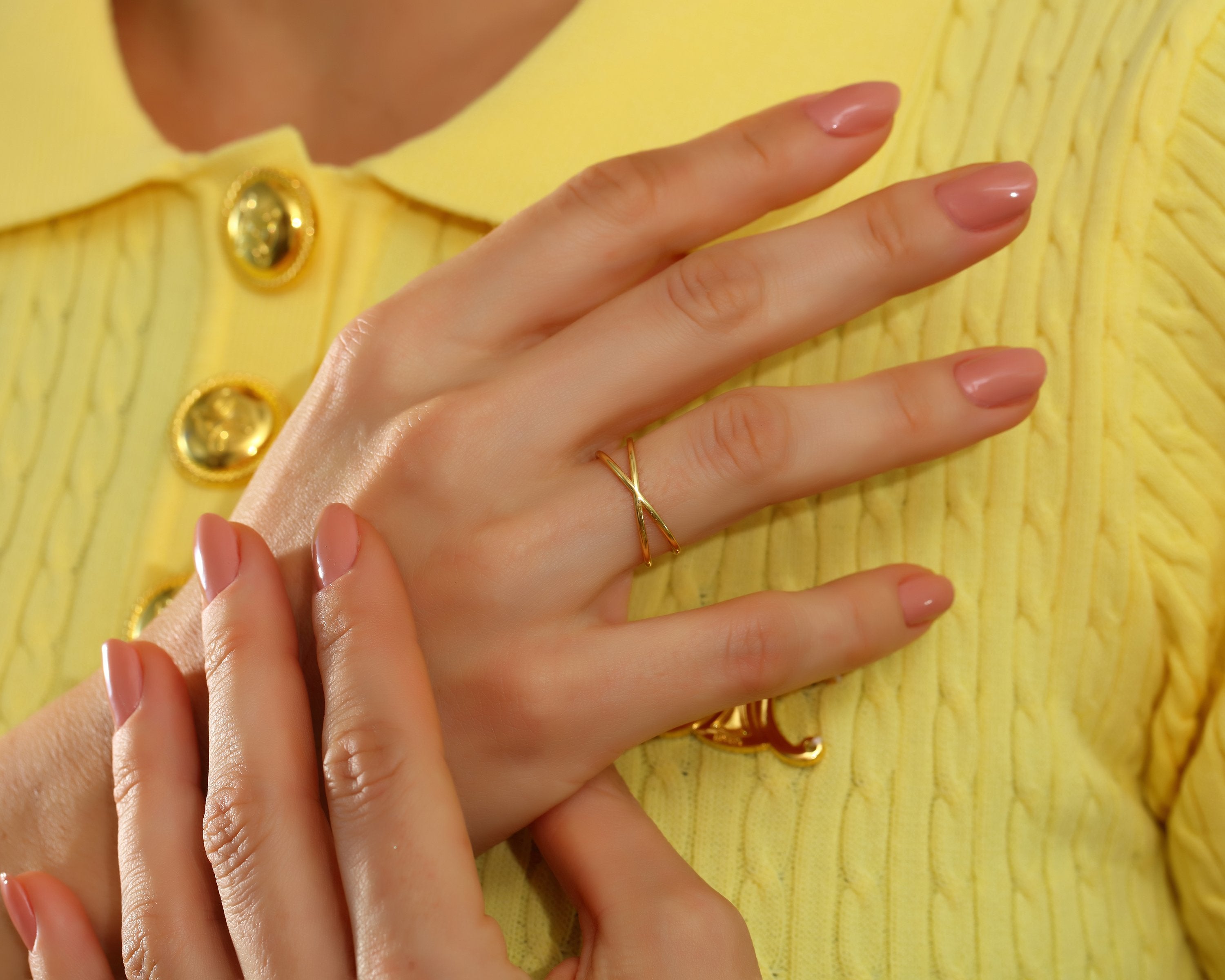 VIECLAT Gold Criss Cross X Ring