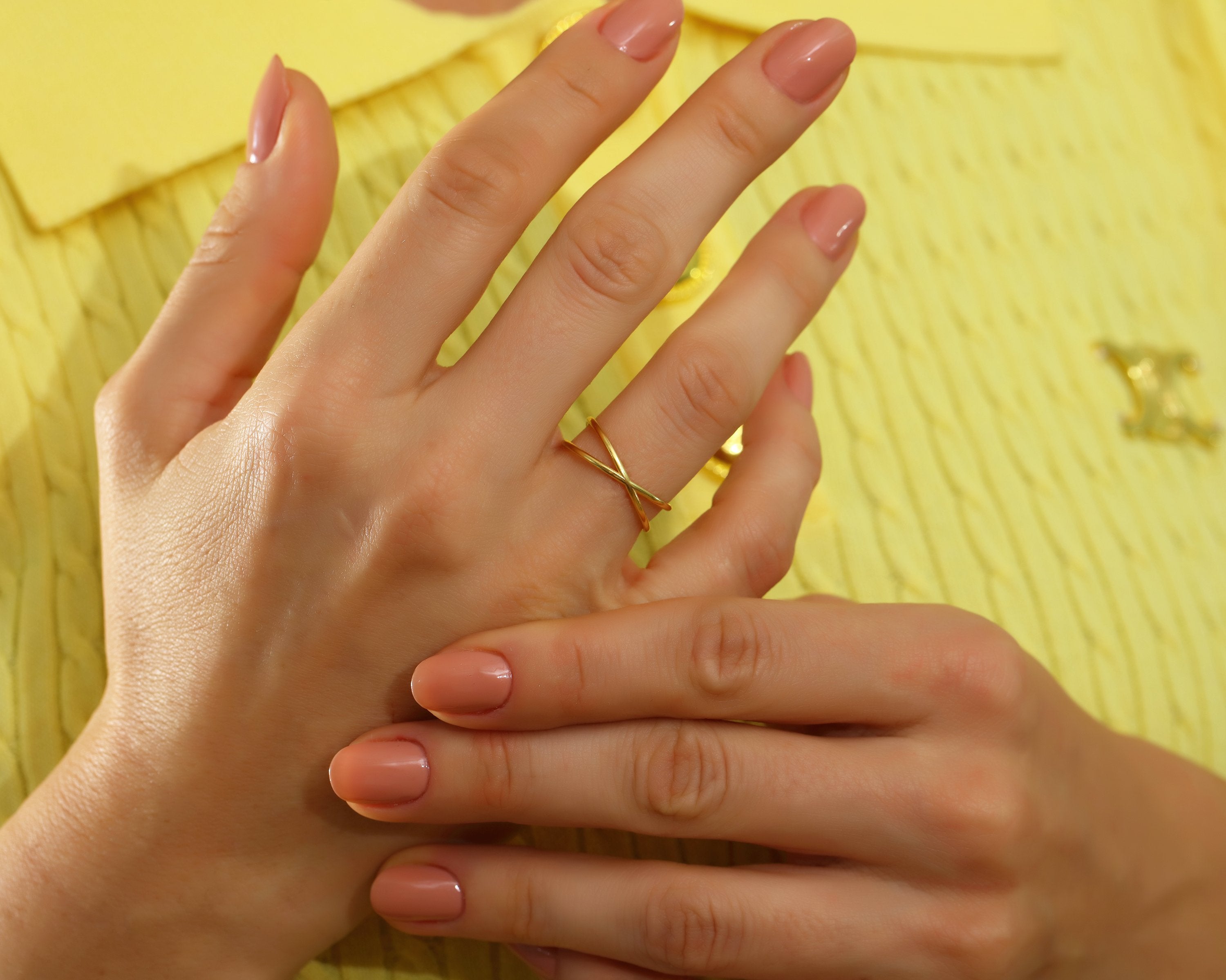 VIECLAT Gold Criss Cross X Ring