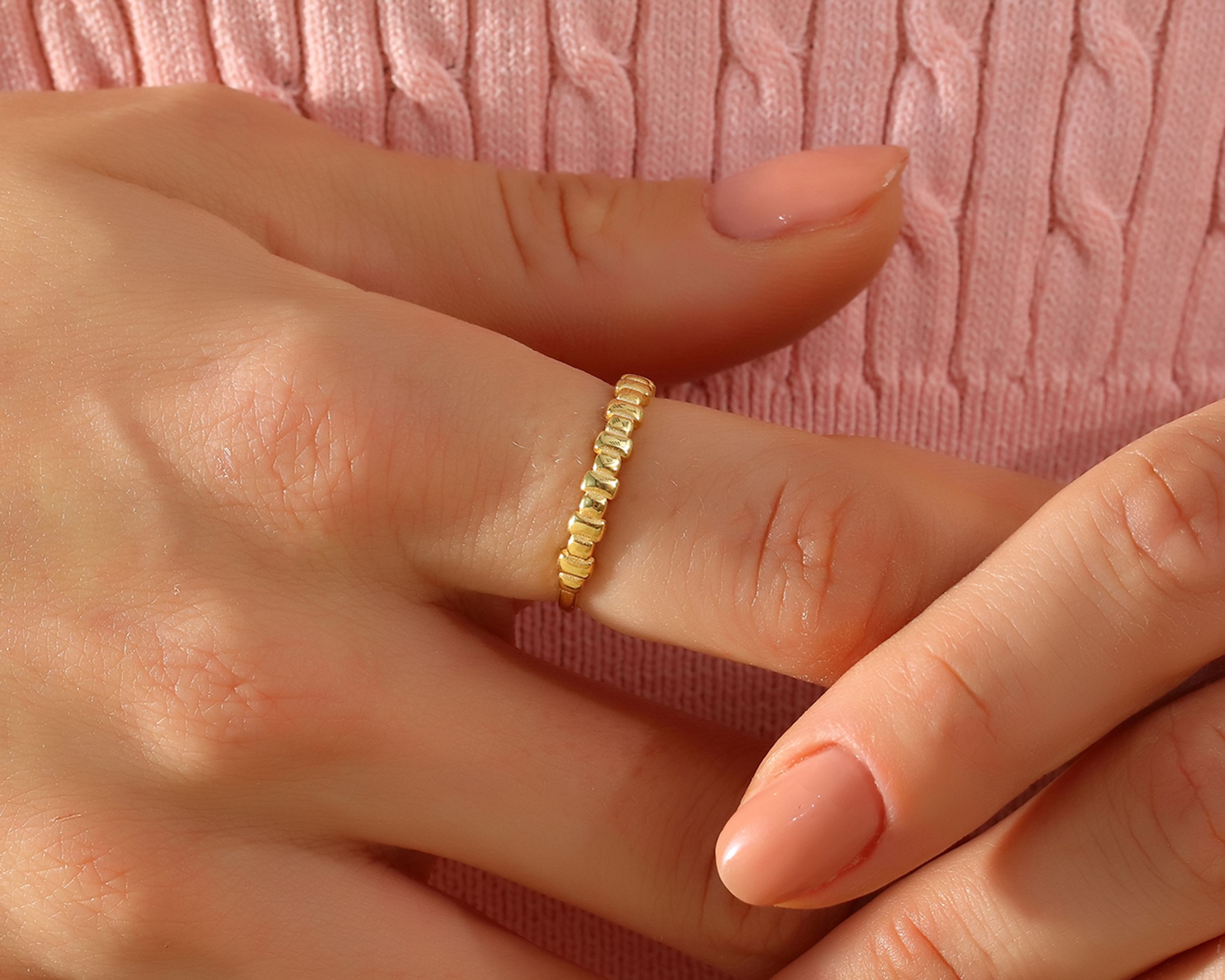 VIECLAT Solid Yellow Gold Beaded Stacking Ring