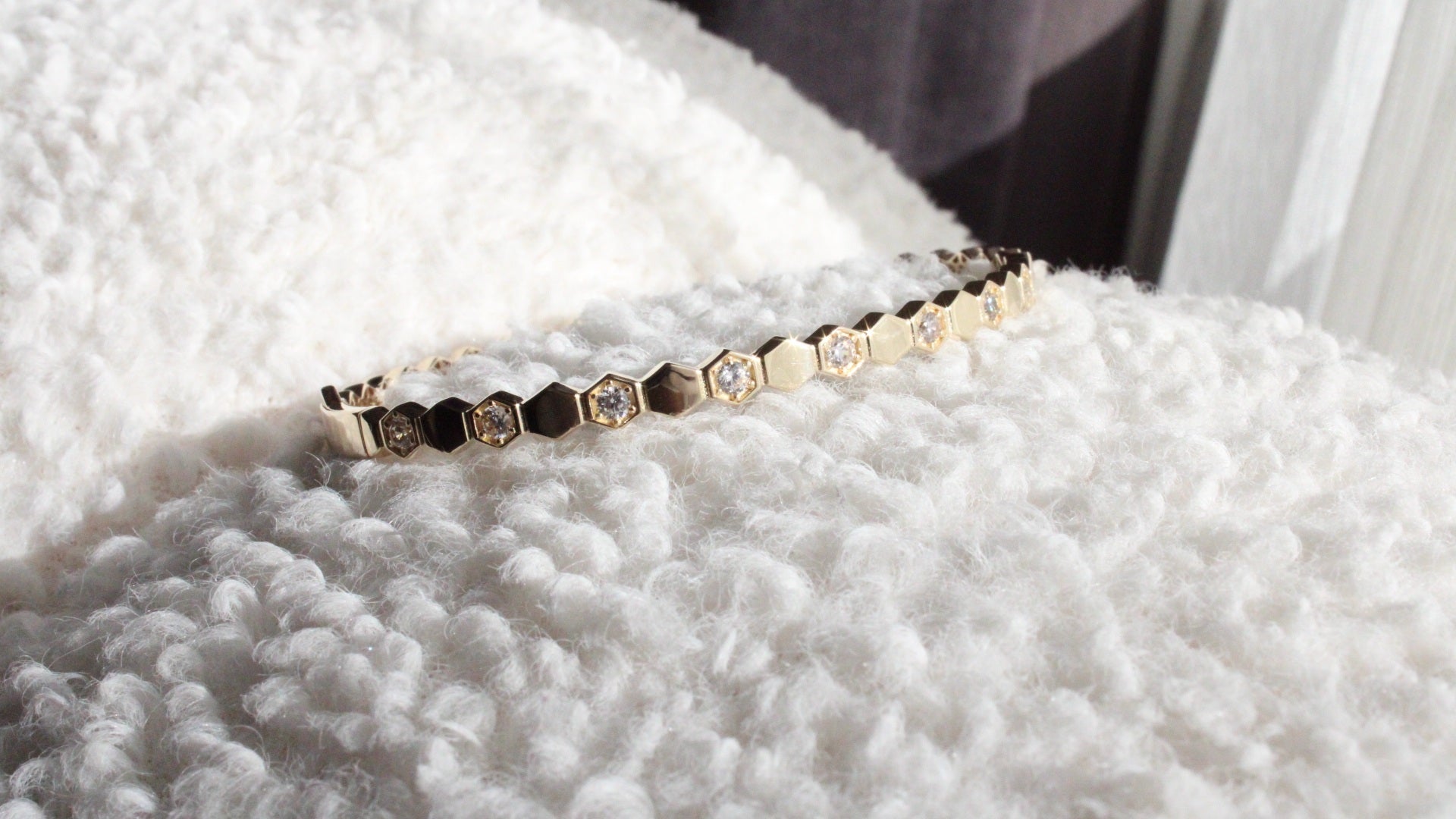 VIECLAT Solid Yellow Gold Hexagon Diamond Cuff Bracelet