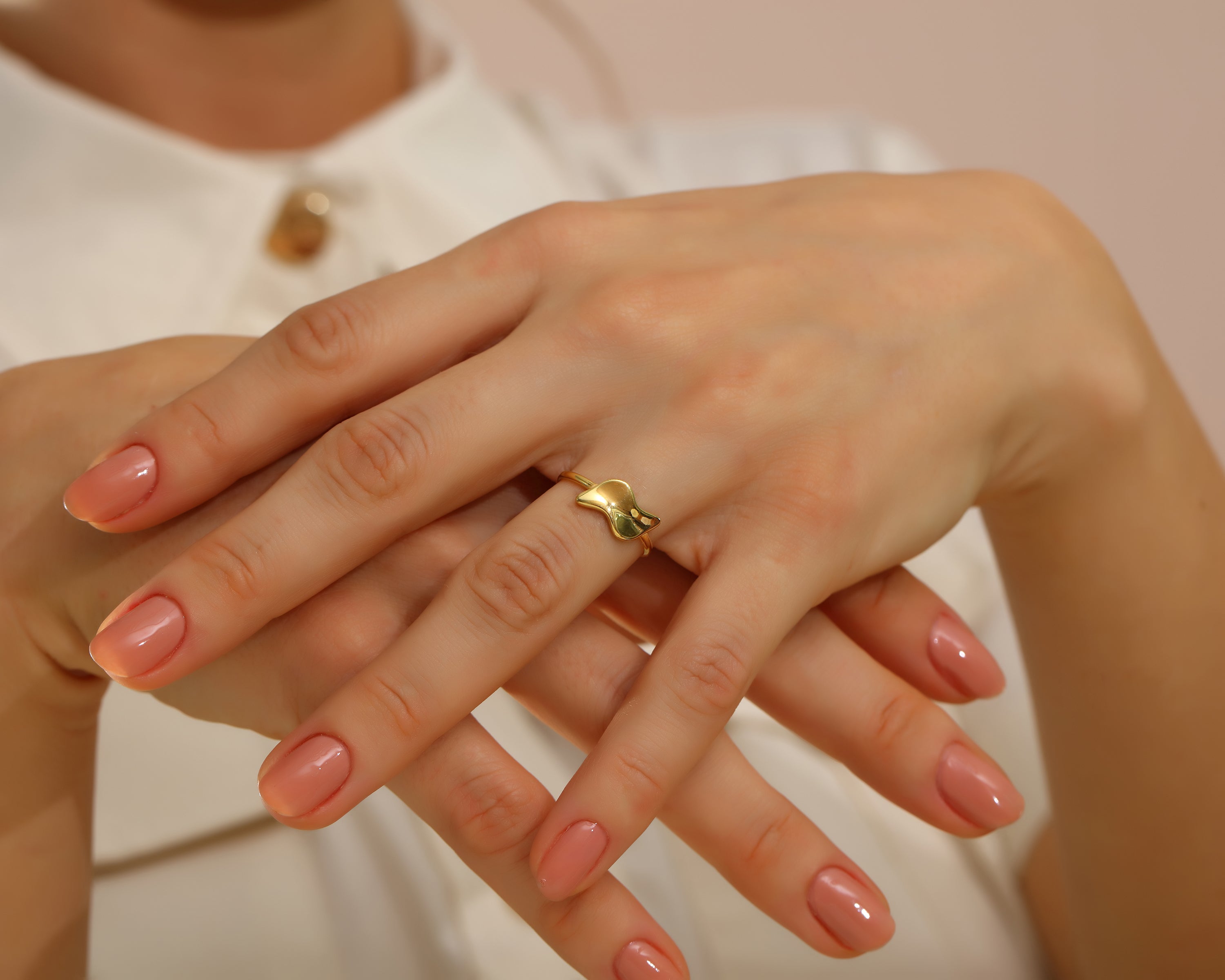 Wavy Bar Ring