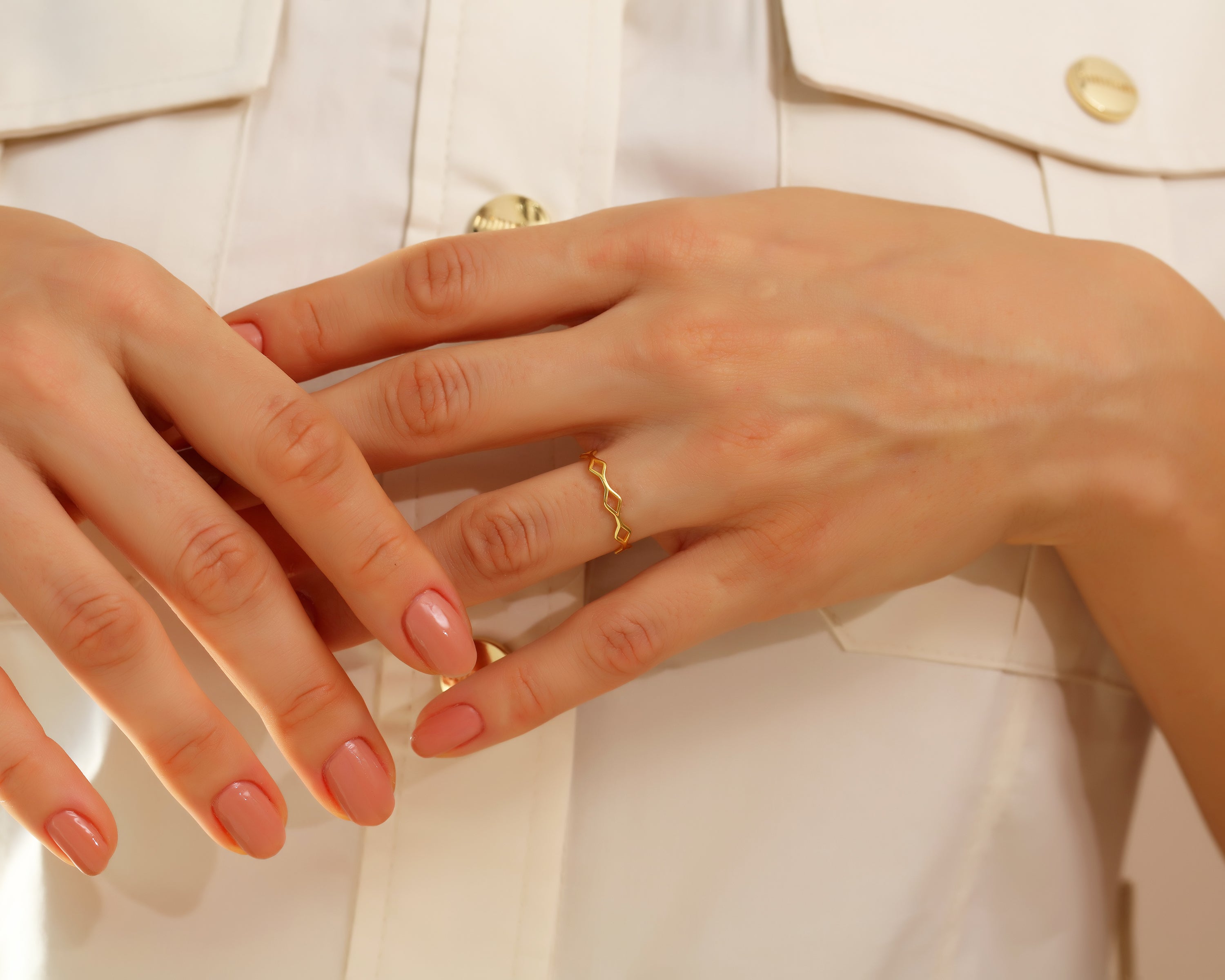 Open Rhombus Link Ring