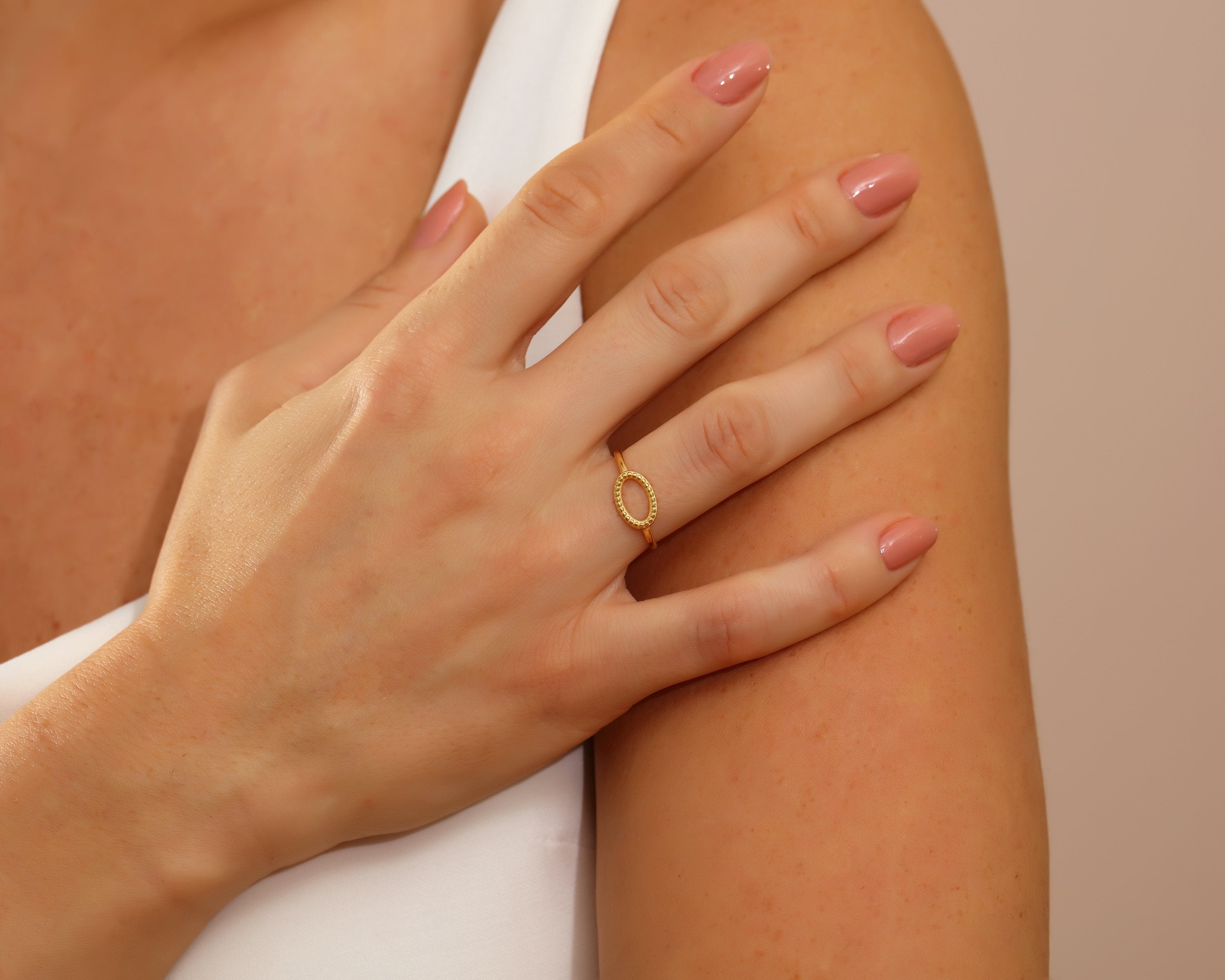 VIECLAT Solid Yellow Gold Open Oval Ring