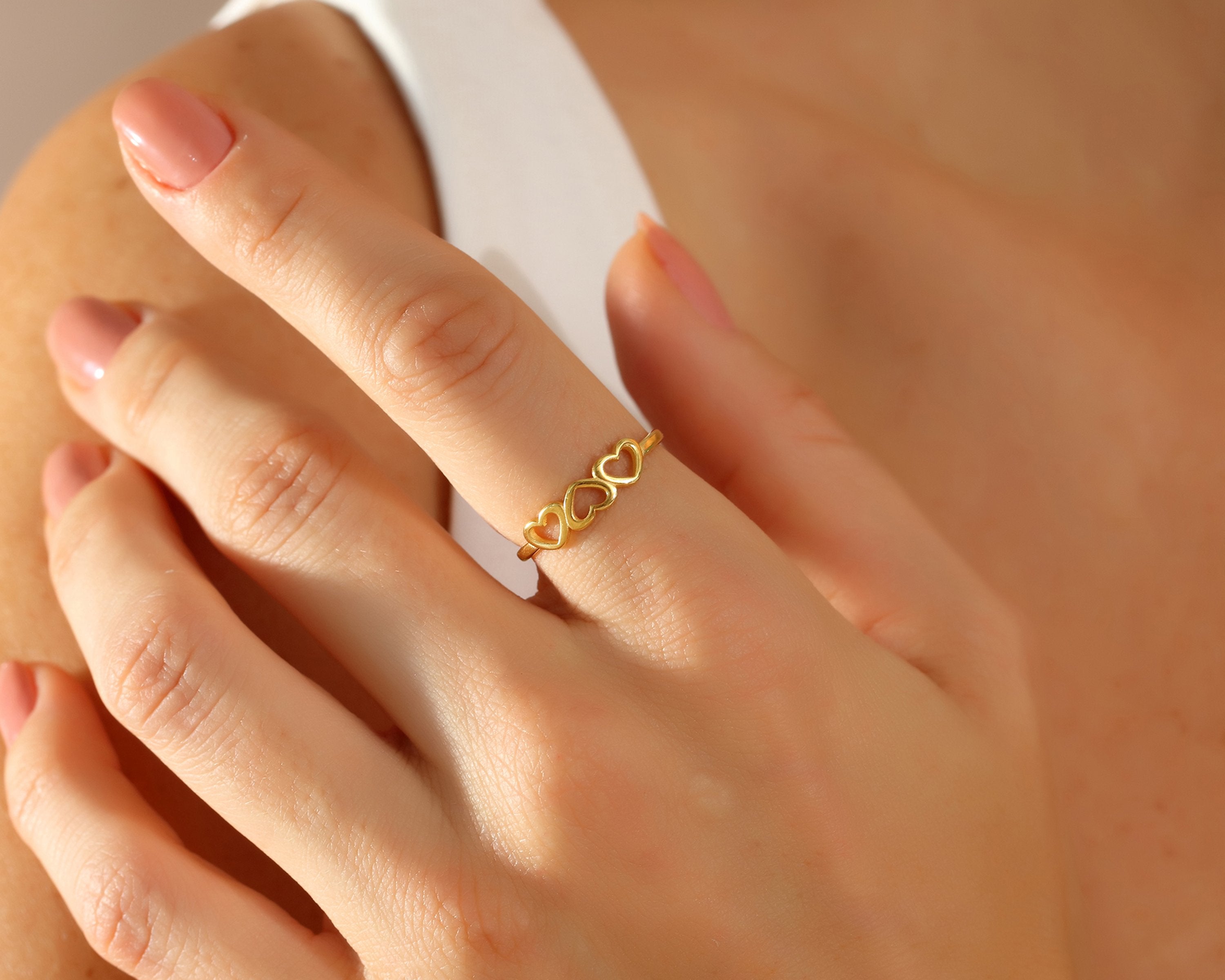 VIECLAT Gold Triple Heart Band Ring