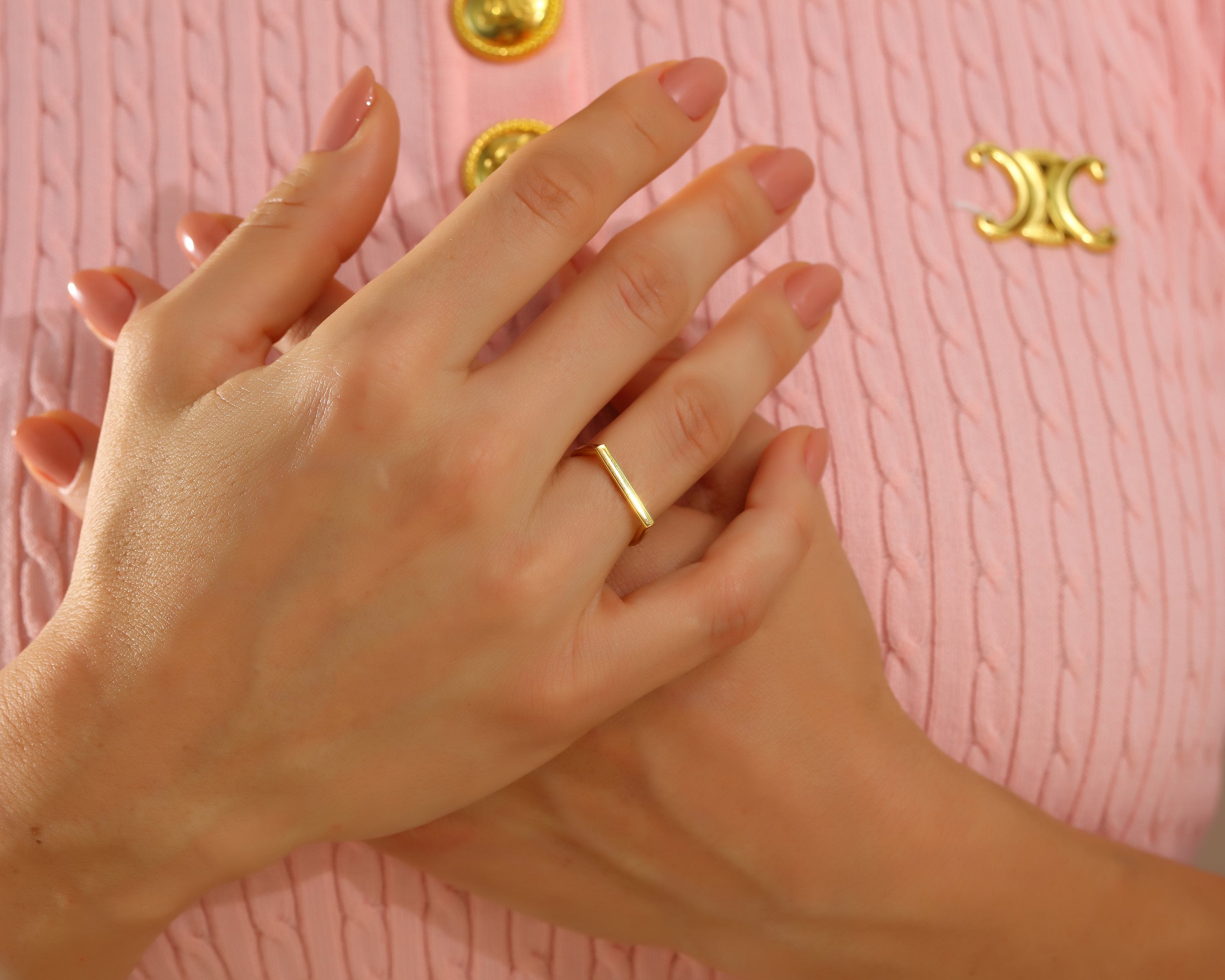 VIECLAT Gold Flat Bar Stacking Ring