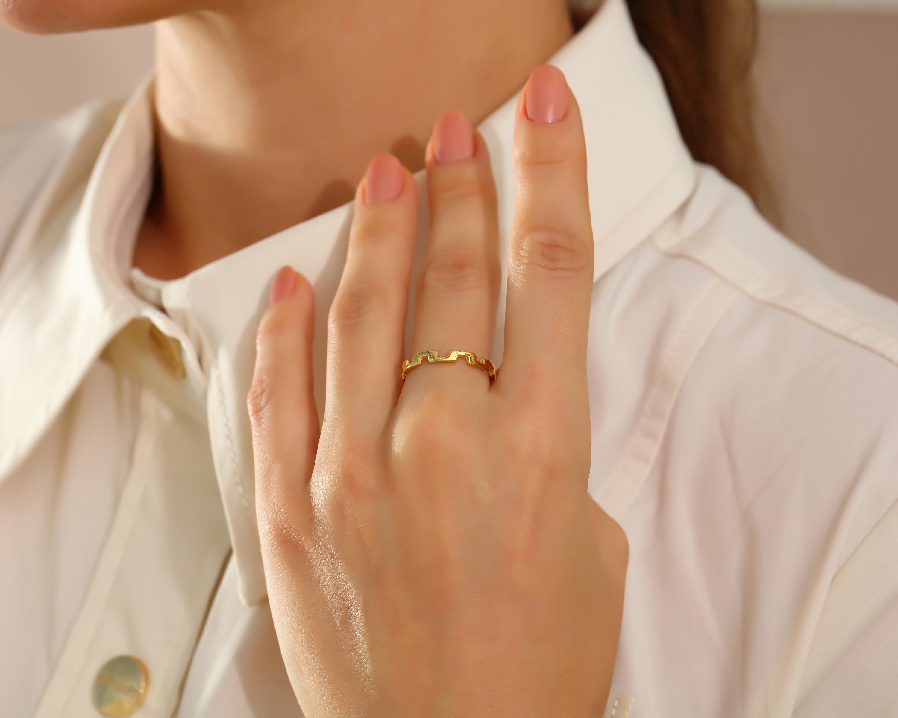 VIECLAT Gold Zigzag Stackable Band Ring