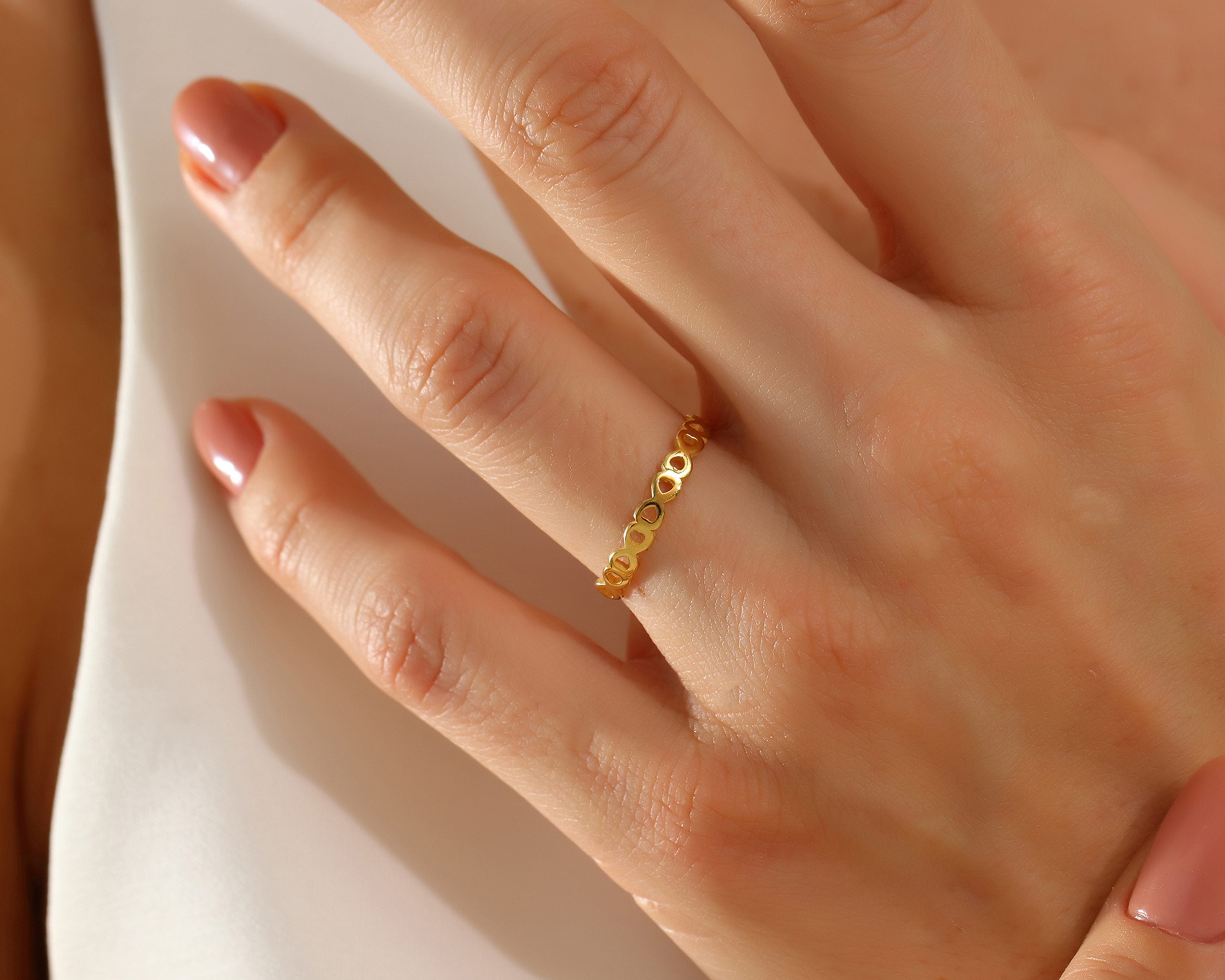 VIECLAT Solid Yellow Gold Infinity Band Ring