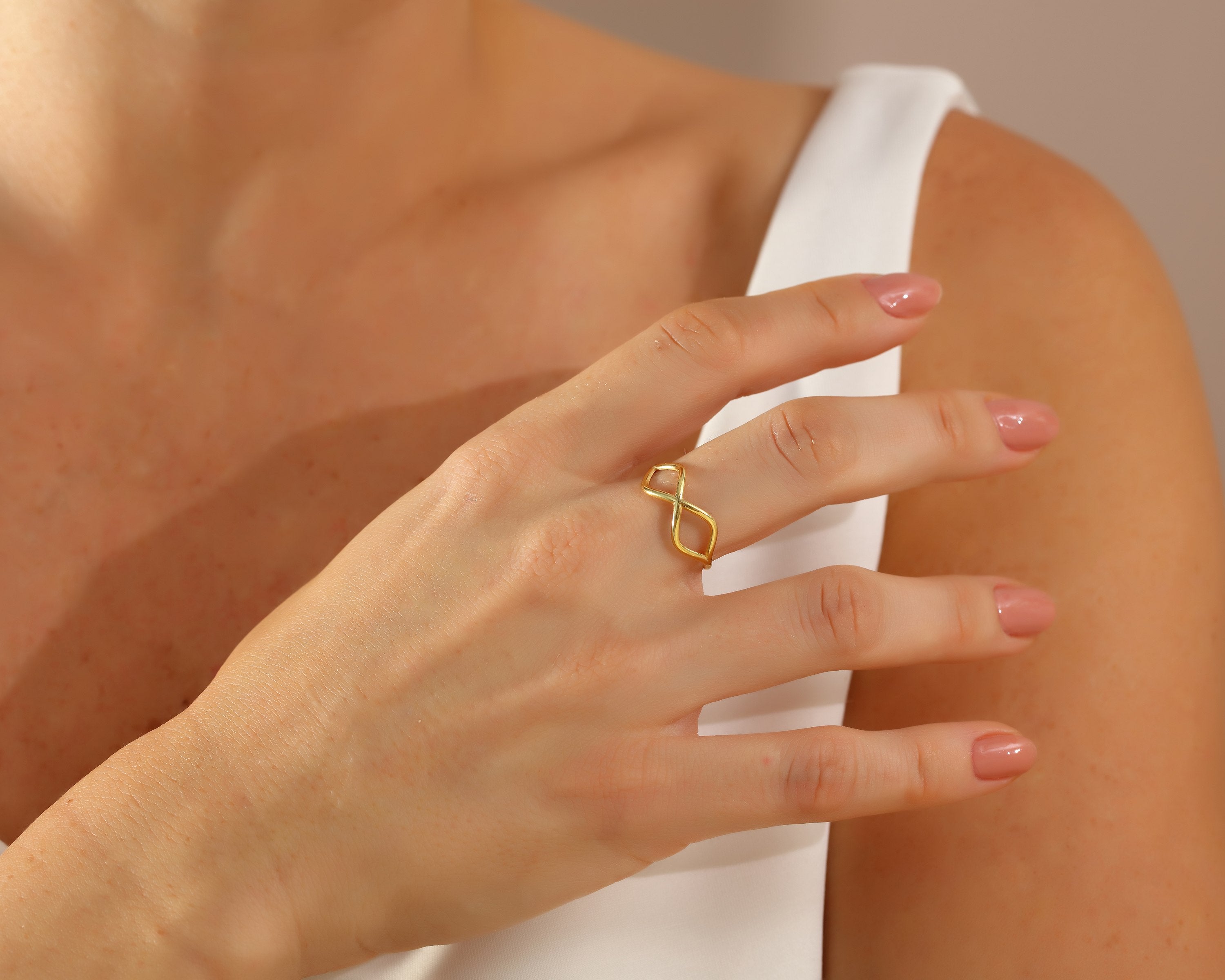 VIECLAT Gold Open Geometric Infinity Ring