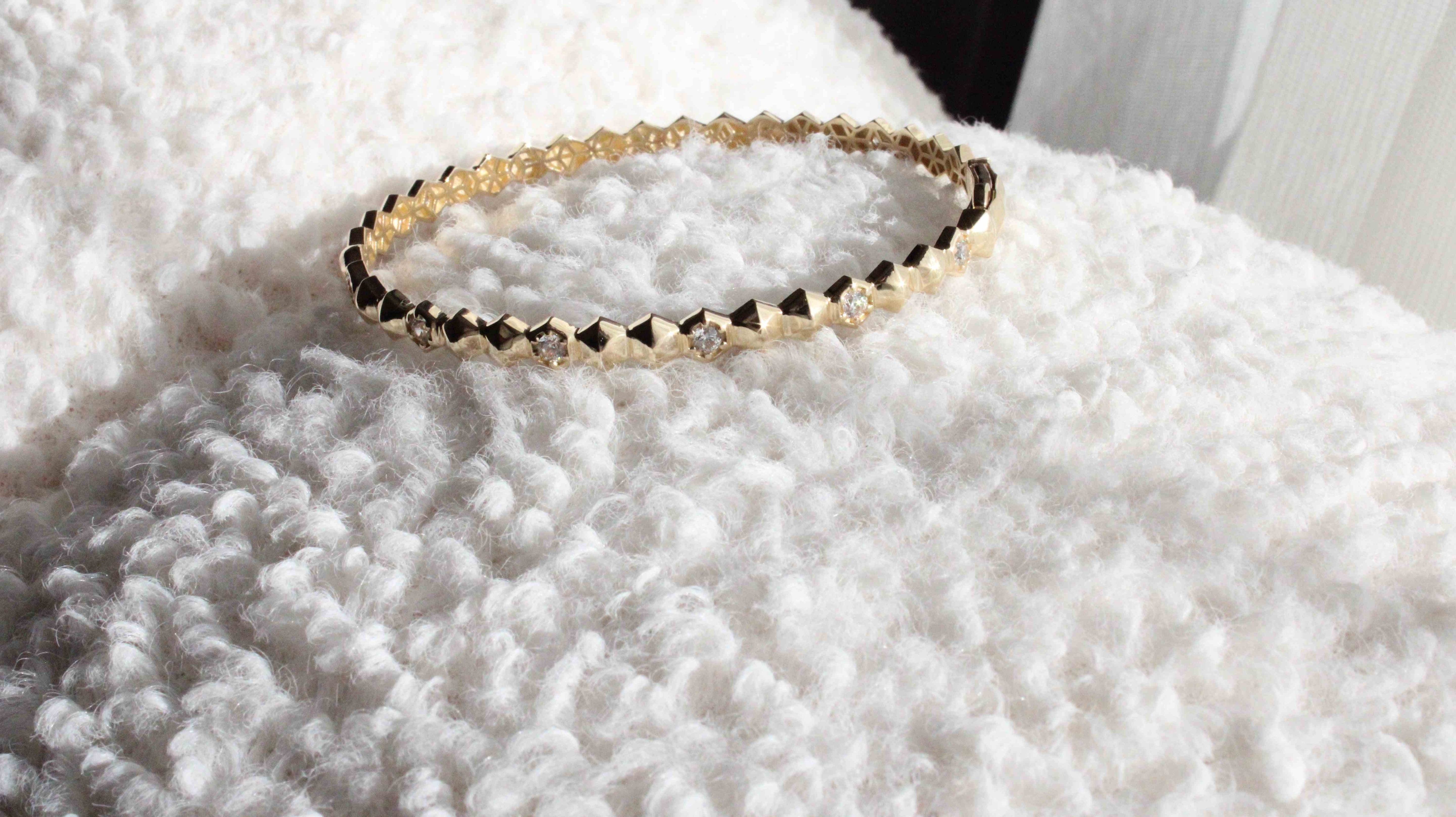 VIECLAT Solid Yellow Gold Spike Diamond Bangle Bracelet
