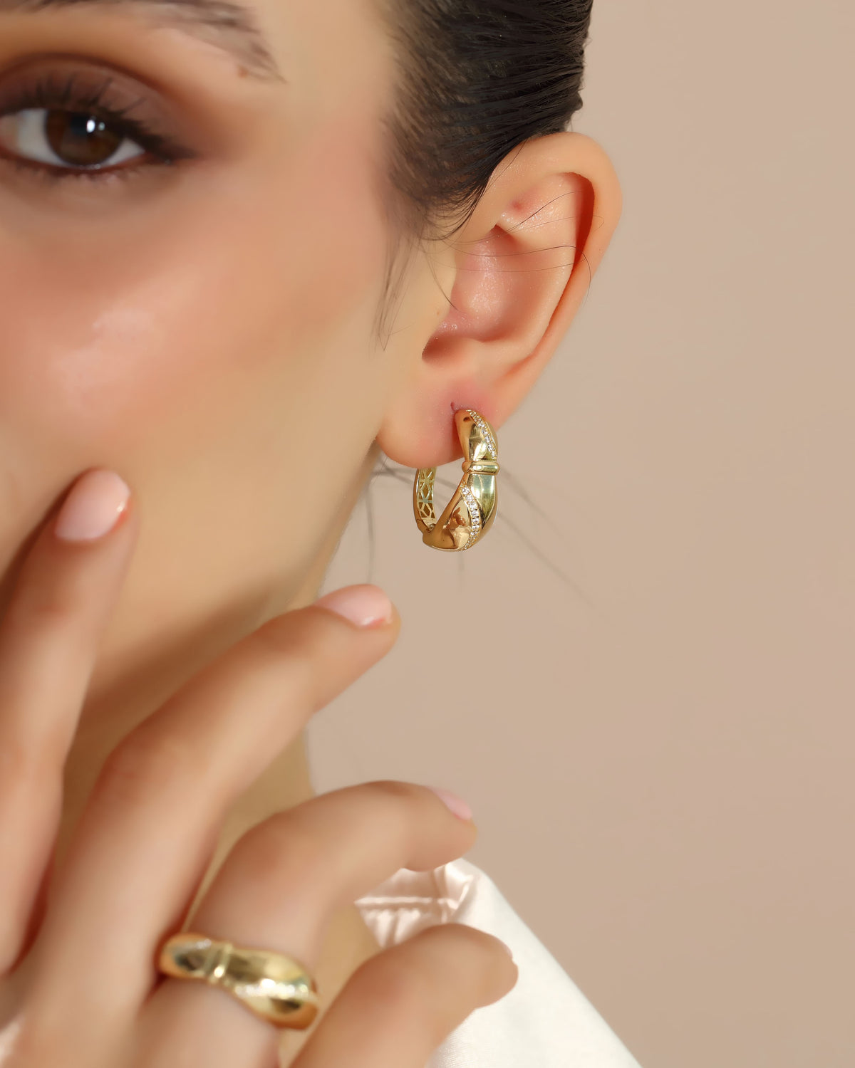 VIECLAT Solid Yellow Gold Diamond Twist Hoop Earrings