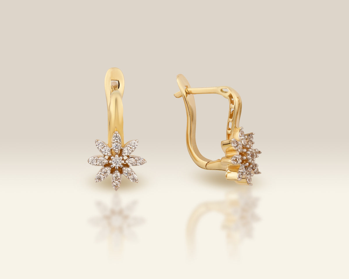 VIECLAT Solid Yellow Gold Diamond Flower Leverback Earrings